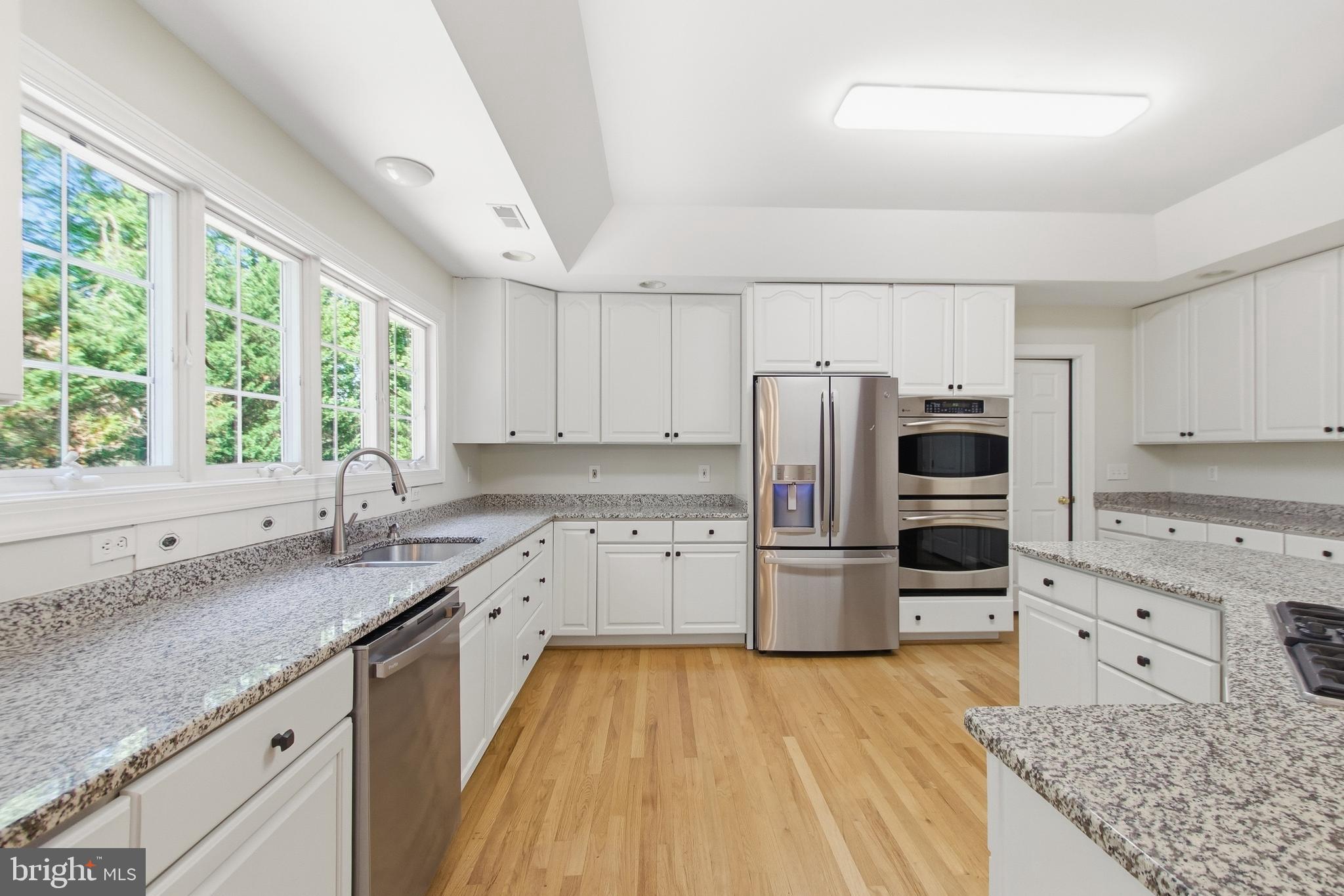 WOLFTRAP ESTATES - Residential