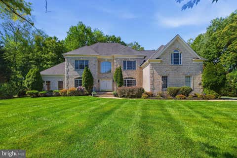Homes For Sale - 9395 Wolf Trap Creek Court<br/> GREAT FALLS, VA 22066