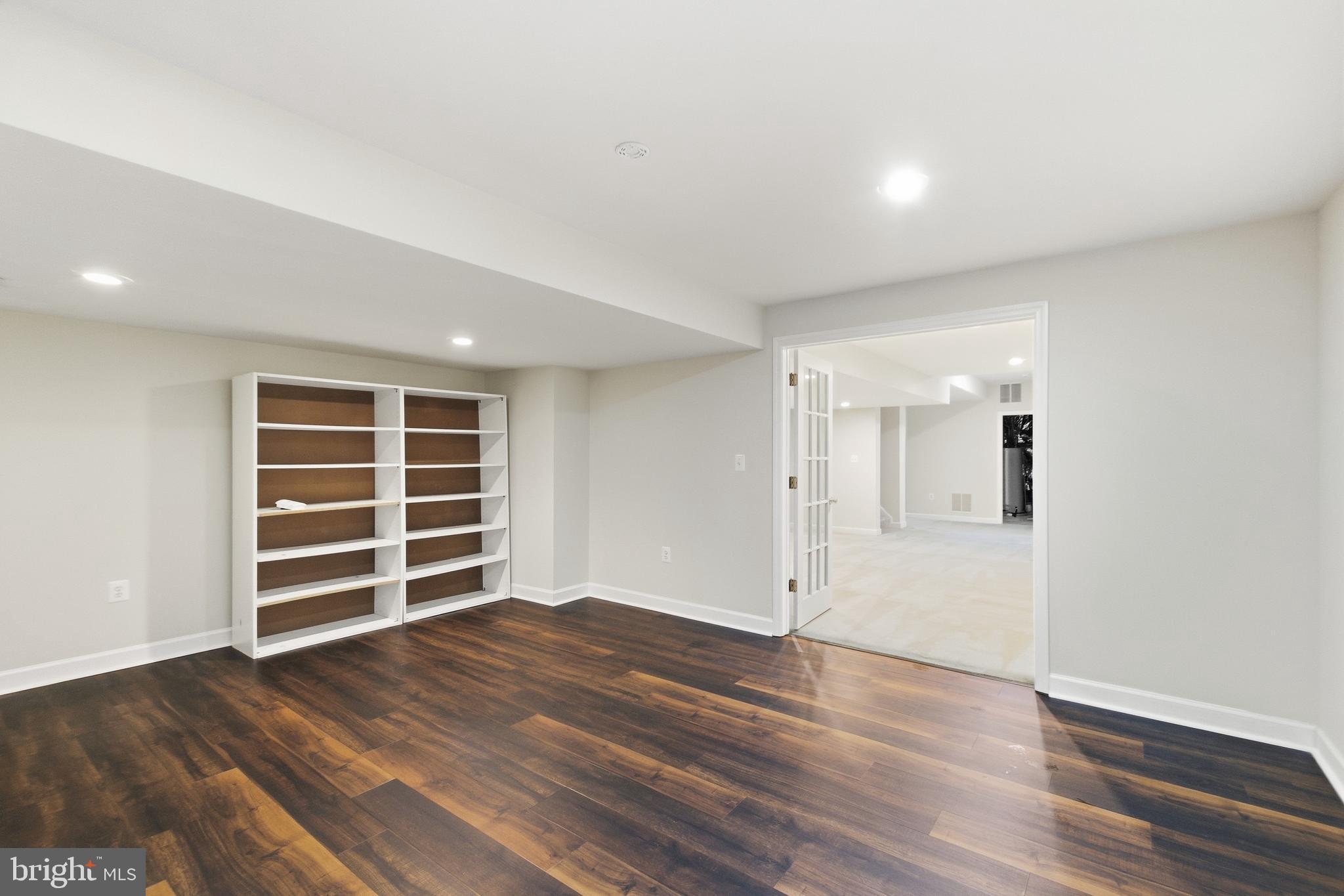 WOLFTRAP ESTATES - Residential
