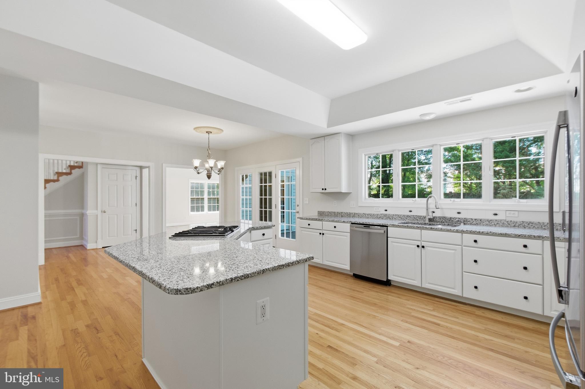 WOLFTRAP ESTATES - Residential