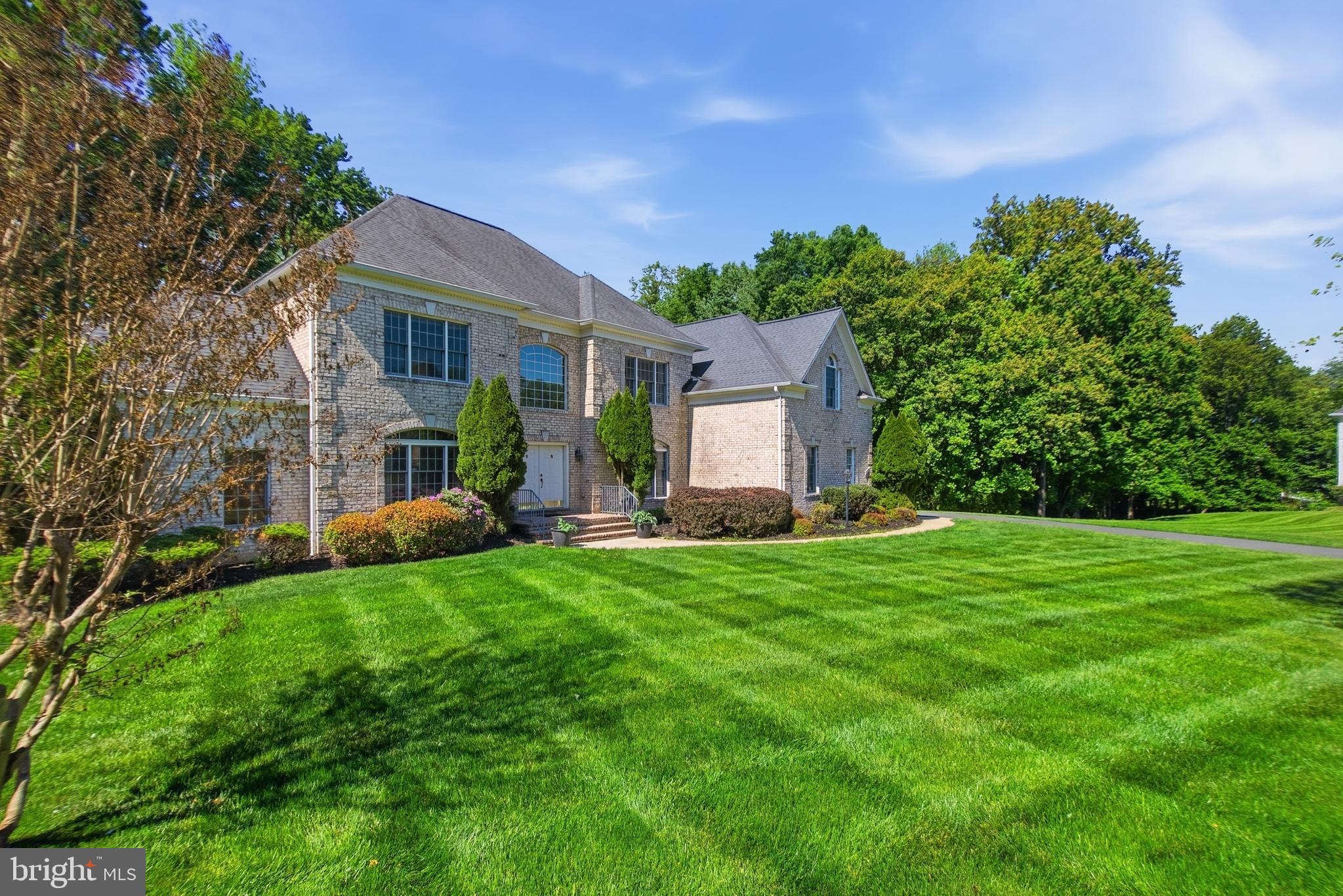 WOLFTRAP ESTATES - Residential