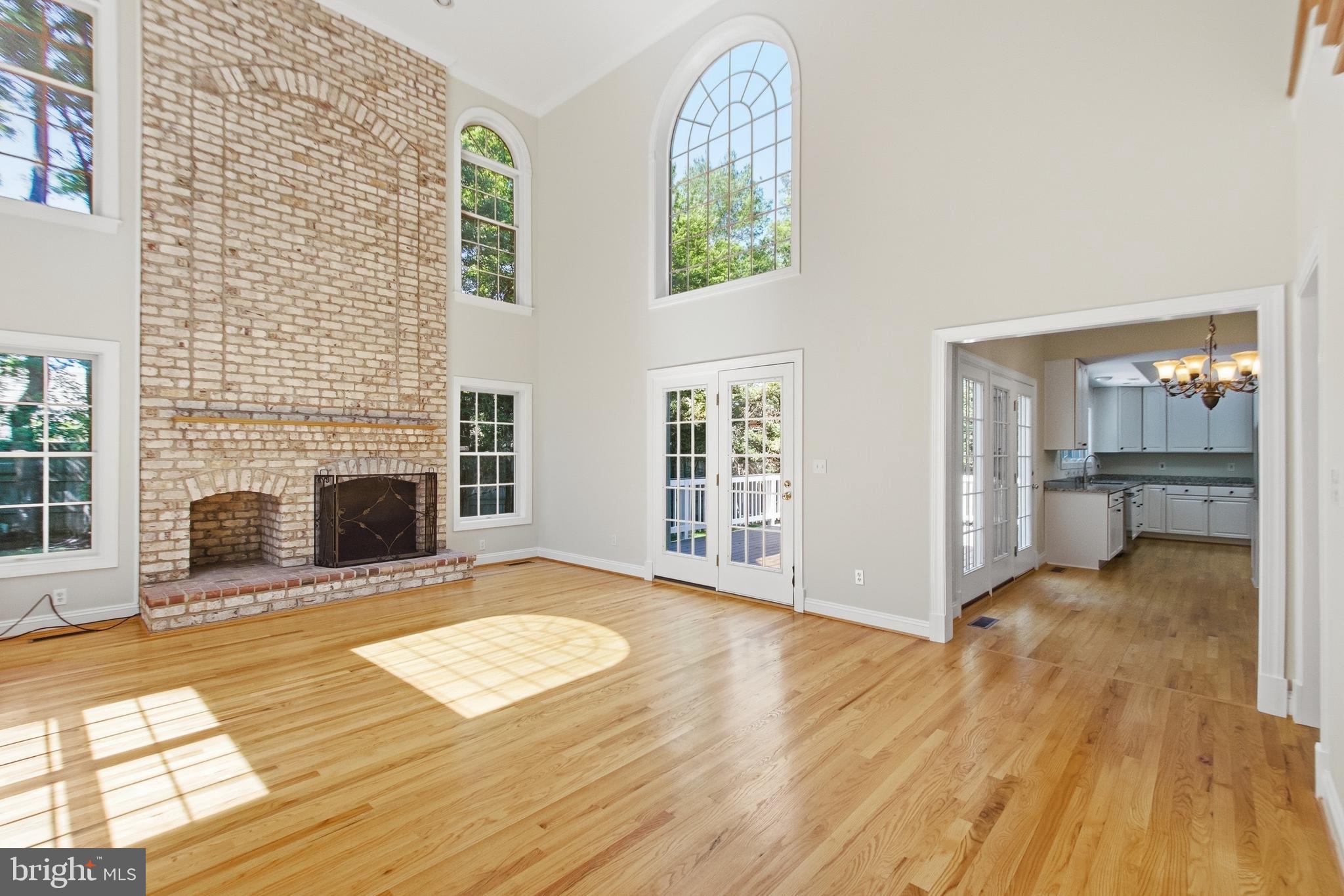 WOLFTRAP ESTATES - Residential