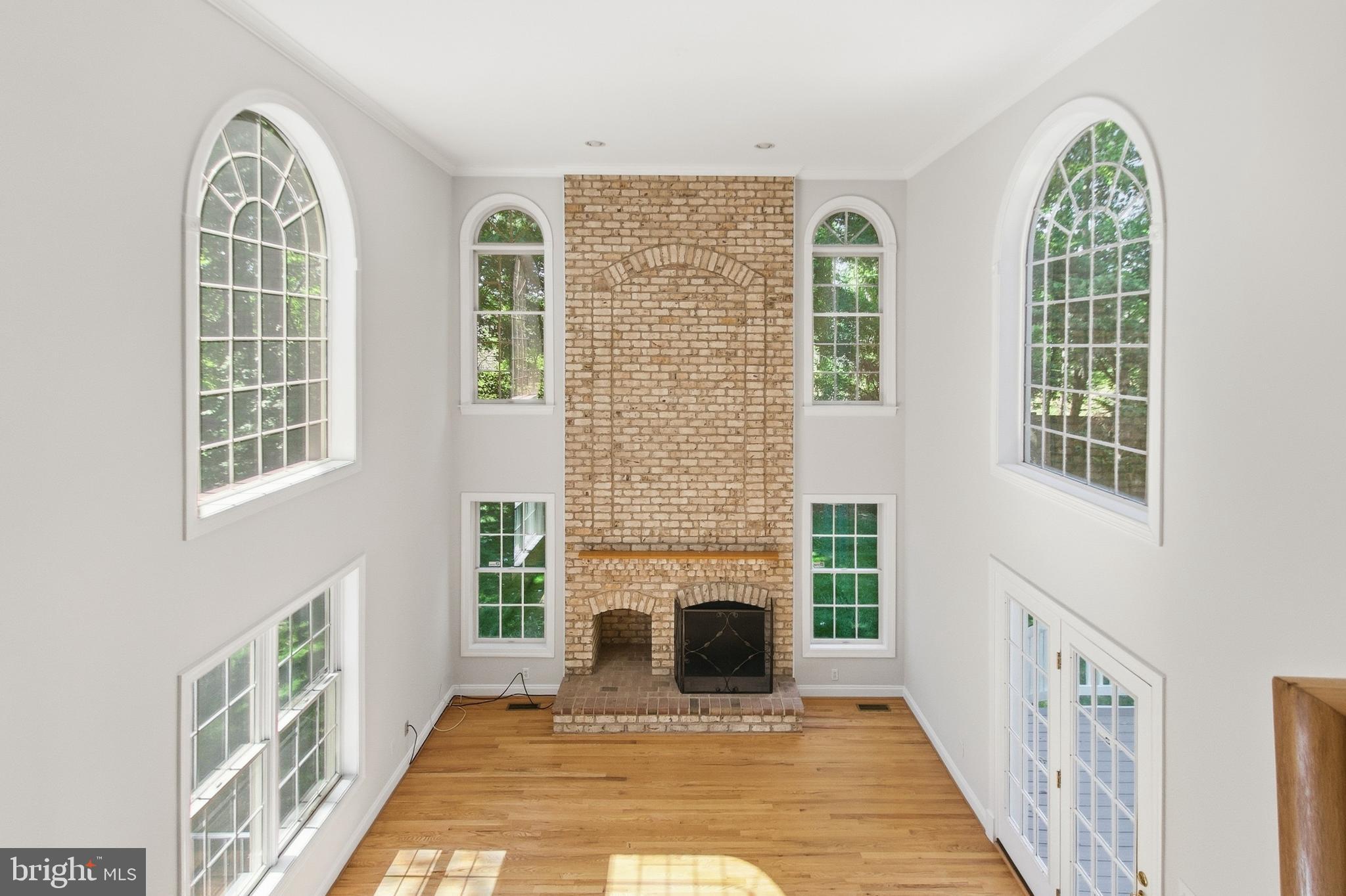WOLFTRAP ESTATES - Residential