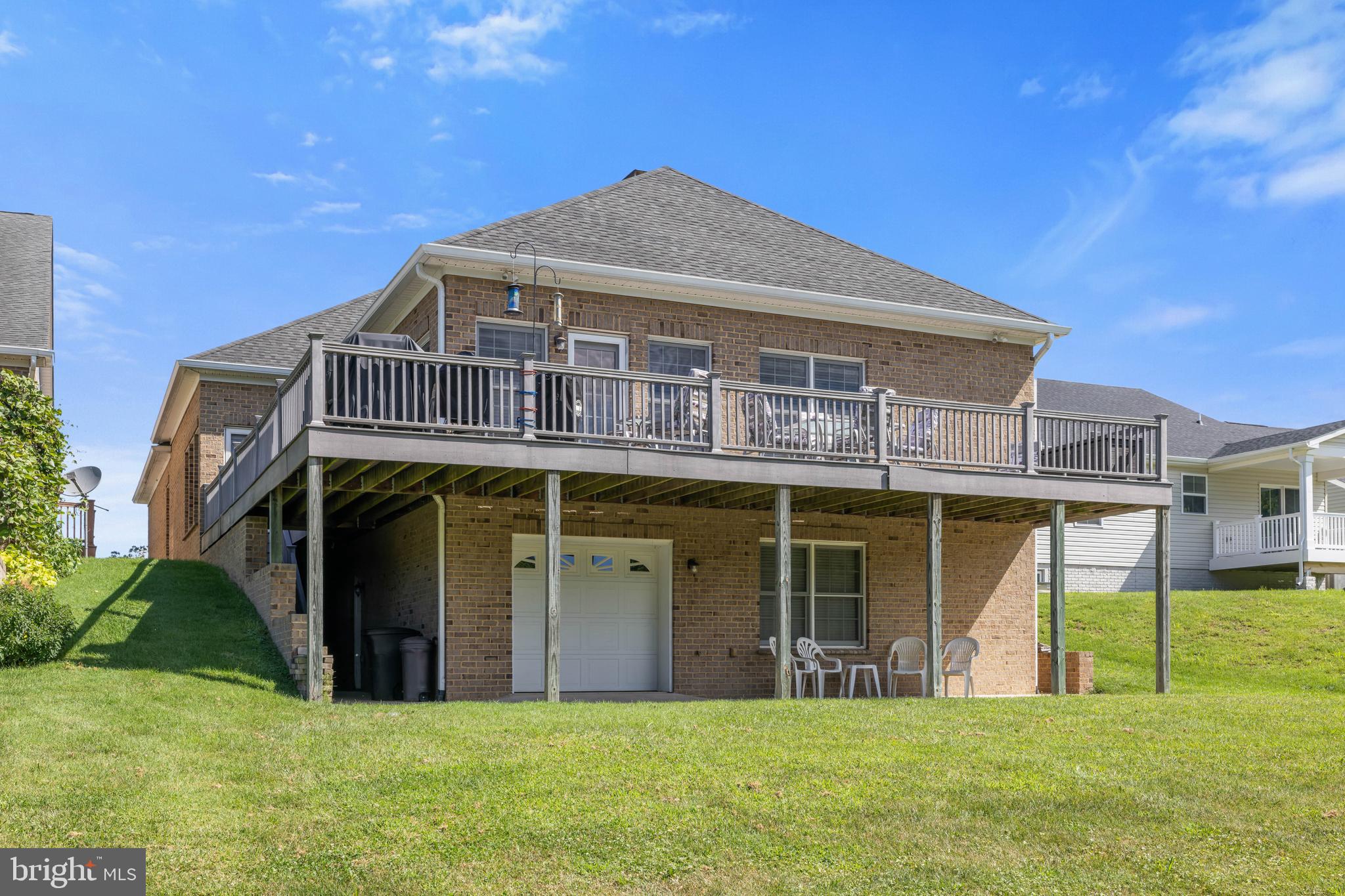 THE VILLAGE AT SMITH CREEK - Residential