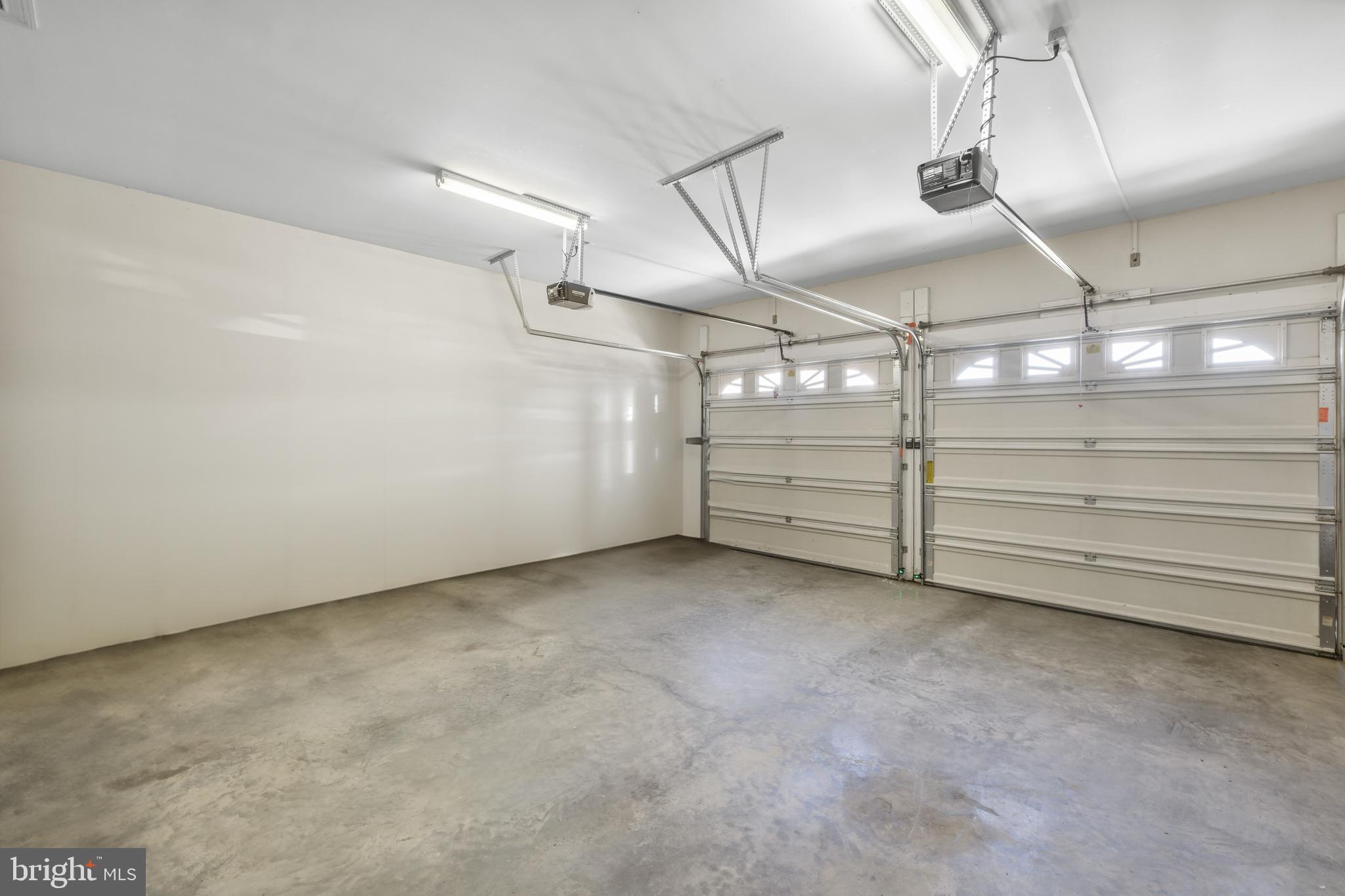 THE VILLAGE AT SMITH CREEK - Residential