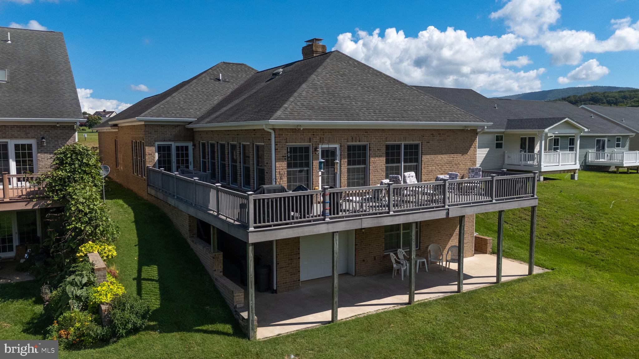 THE VILLAGE AT SMITH CREEK - Residential