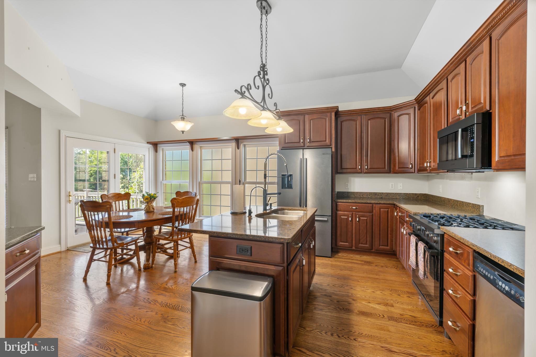 THE VILLAGE AT SMITH CREEK - Residential