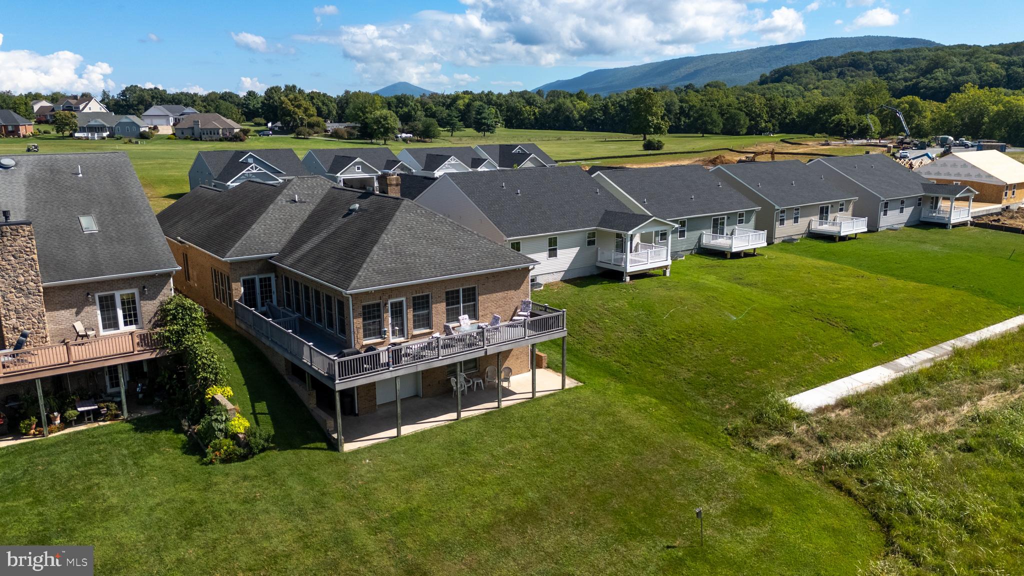 THE VILLAGE AT SMITH CREEK - Residential