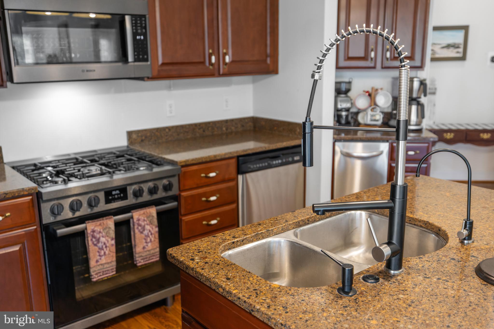 THE VILLAGE AT SMITH CREEK - Residential