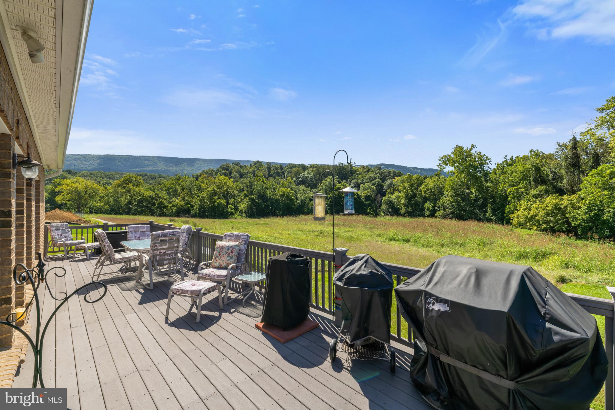 THE VILLAGE AT SMITH CREEK - Residential