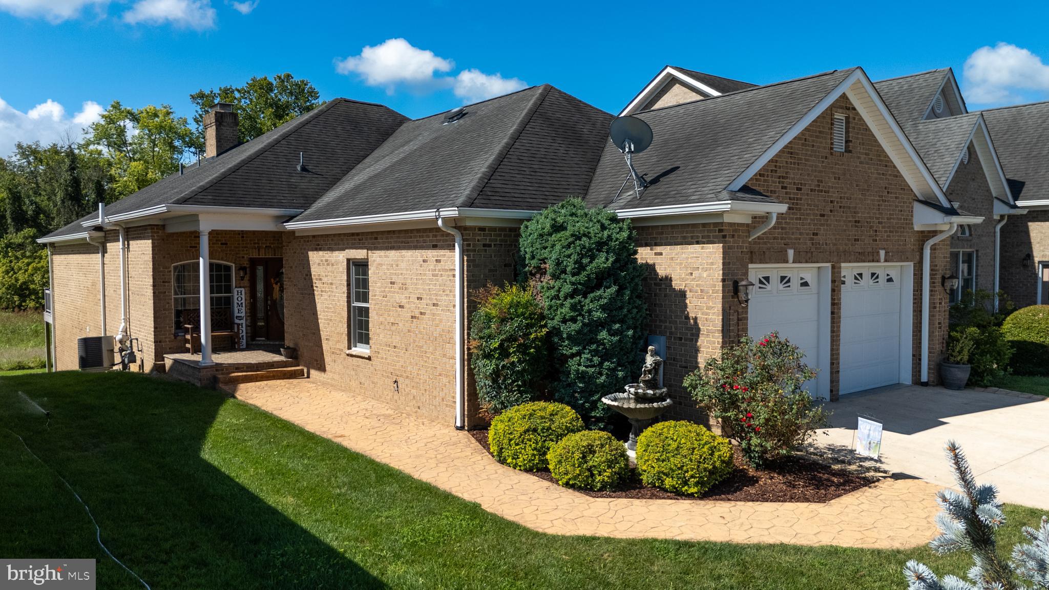 THE VILLAGE AT SMITH CREEK - Residential