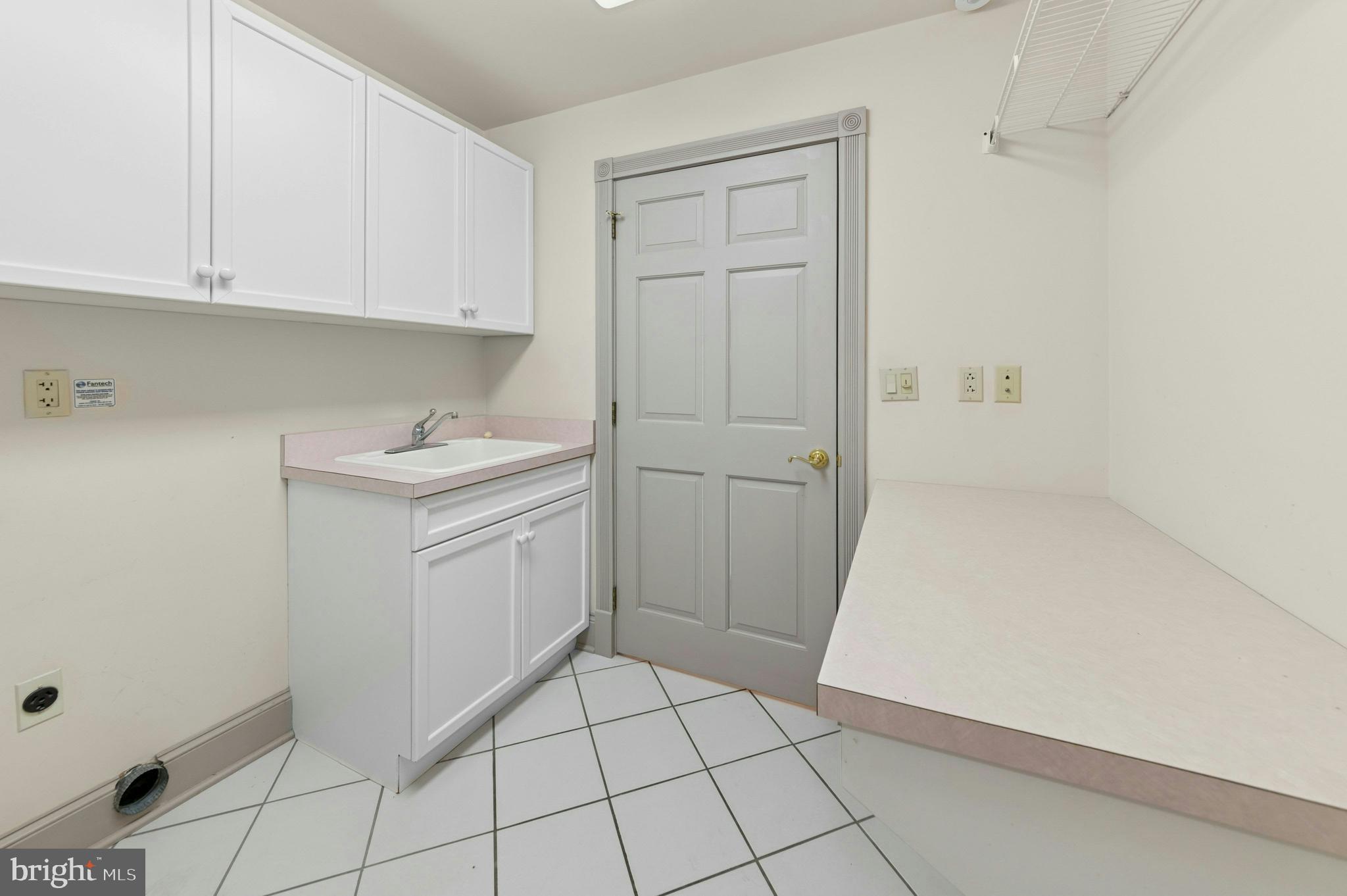 BRODHEAD MANOR - Residential