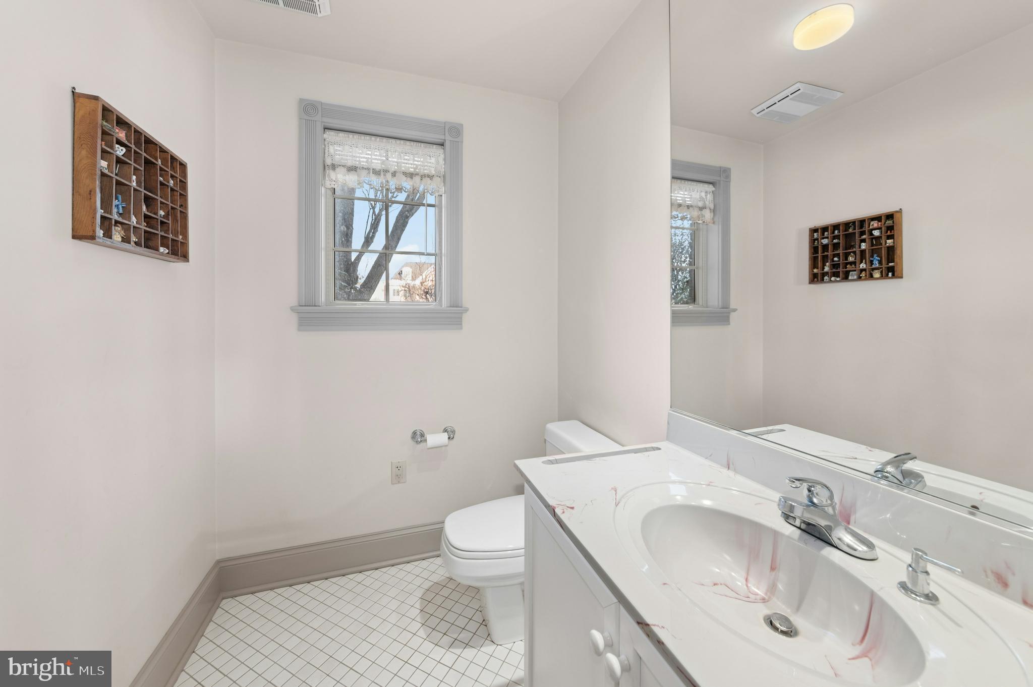 BRODHEAD MANOR - Residential