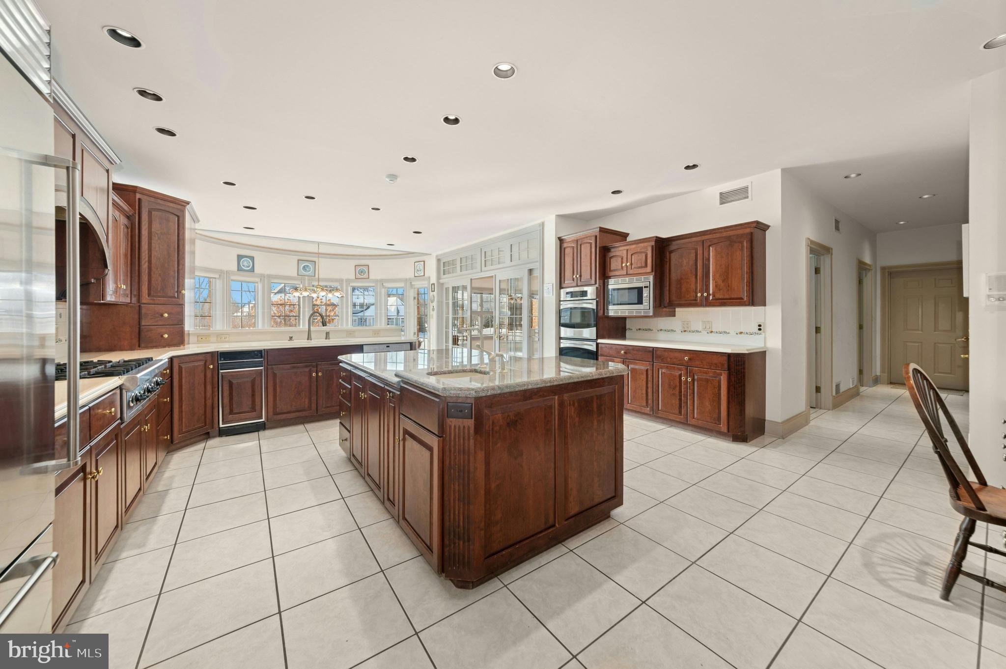 BRODHEAD MANOR - Residential