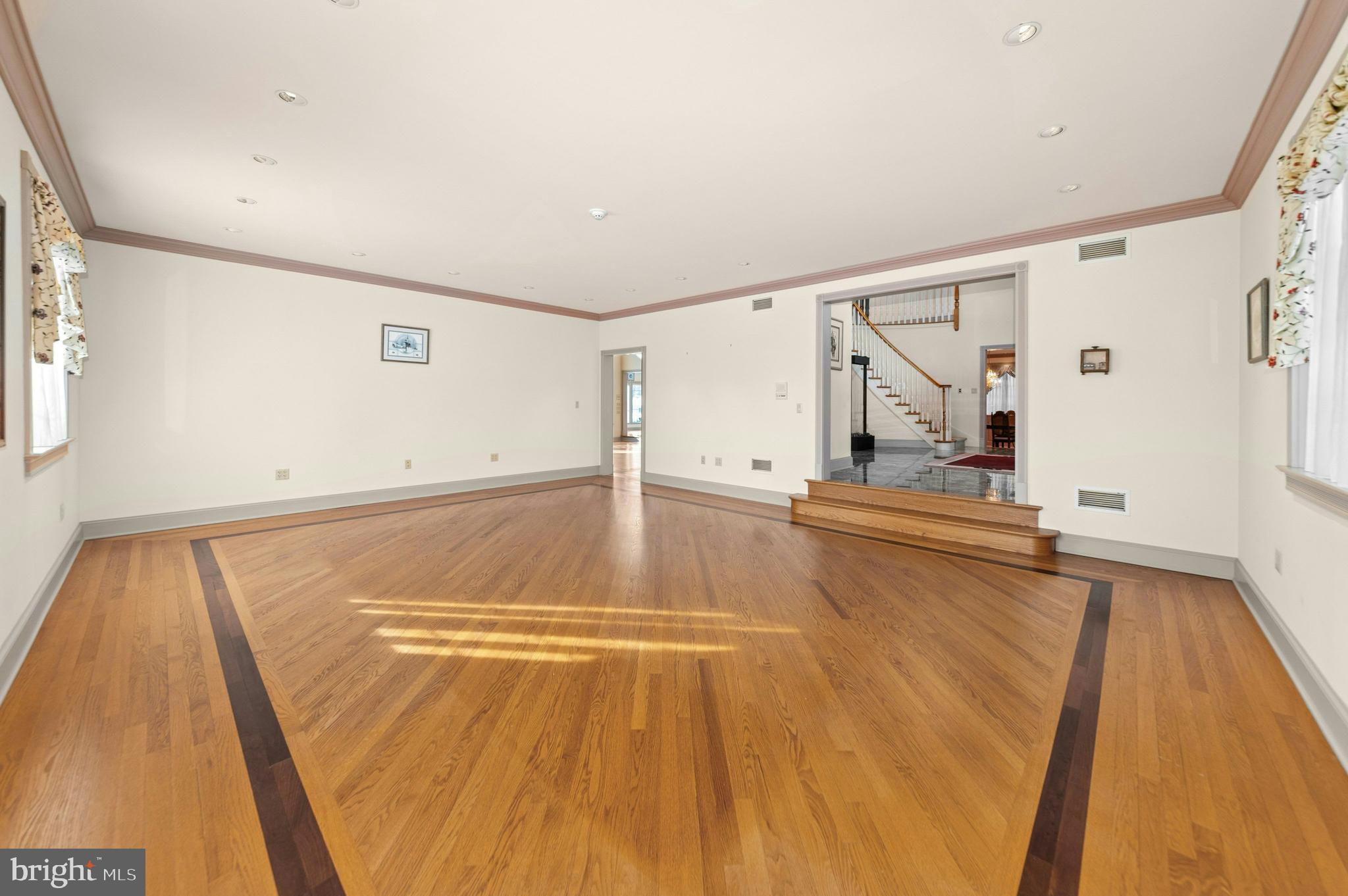 BRODHEAD MANOR - Residential