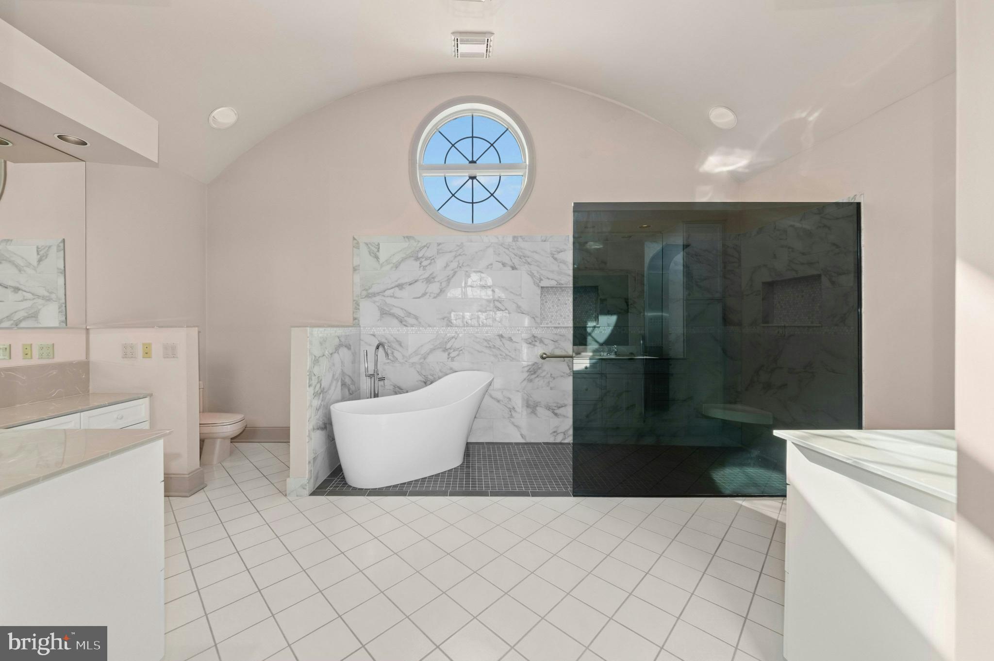 BRODHEAD MANOR - Residential