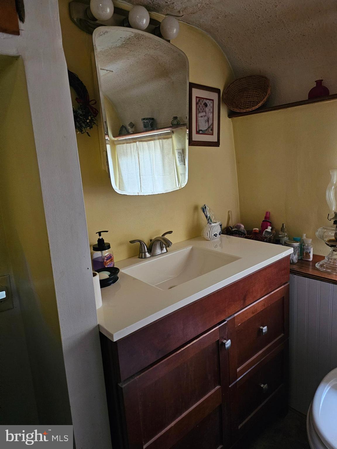 INDIAN ACRES - Residential