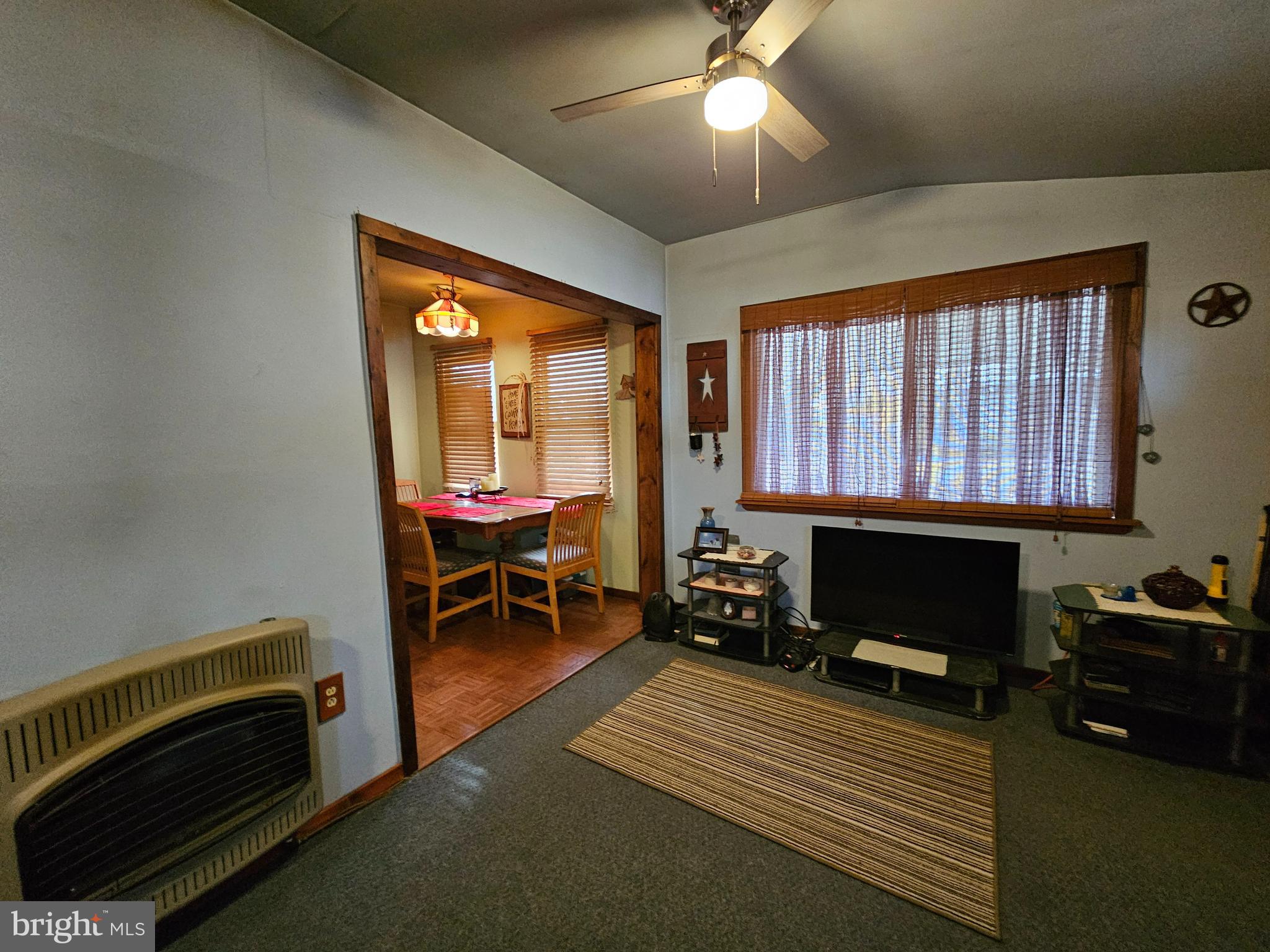 INDIAN ACRES - Residential