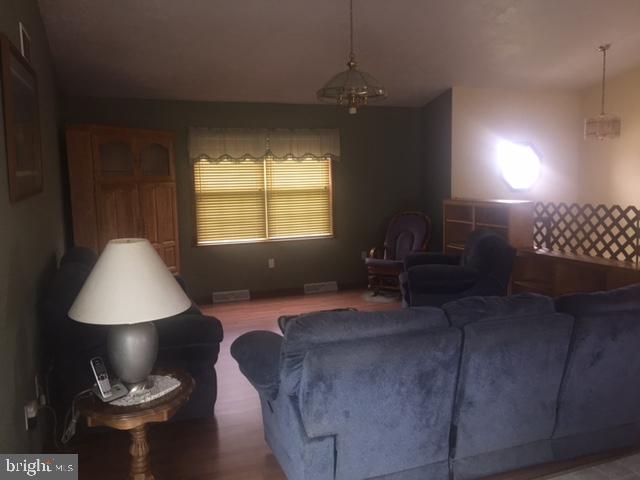 HERITAGE HILLS - Residential