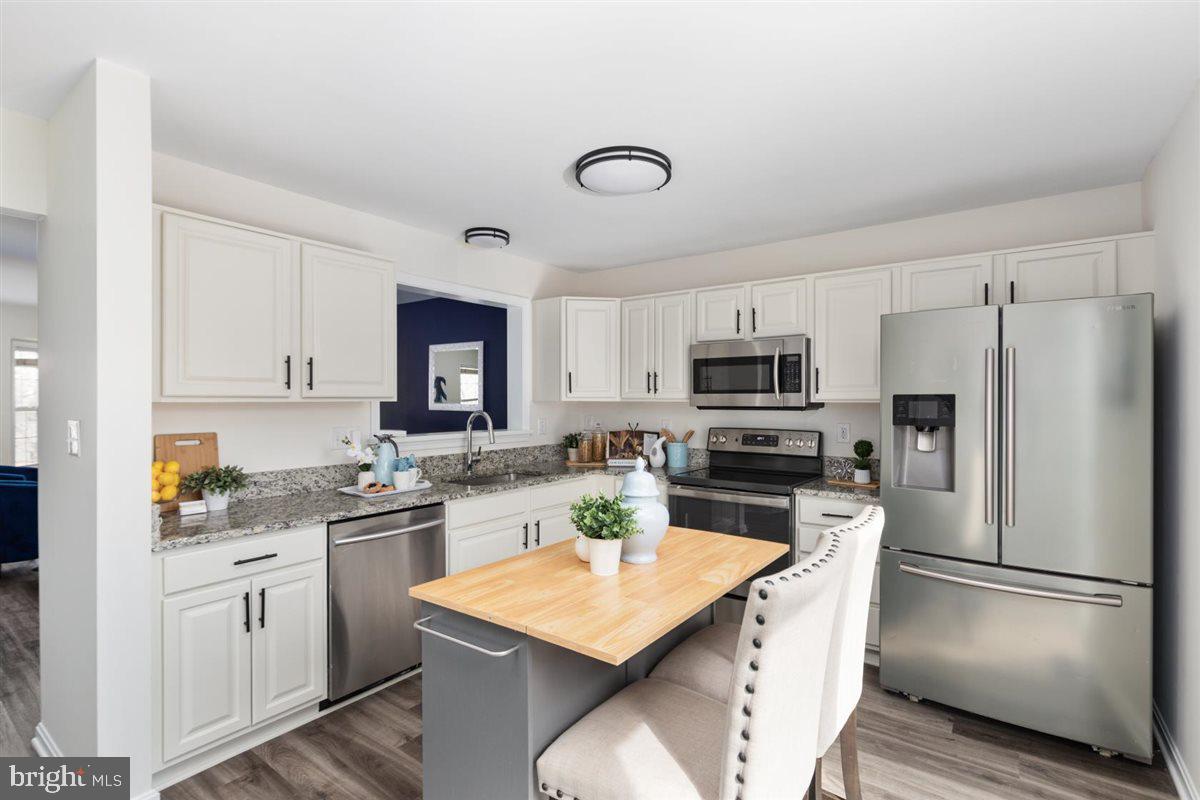 HIGHLANDS OF WARRENTON PHASE 2 - Residential