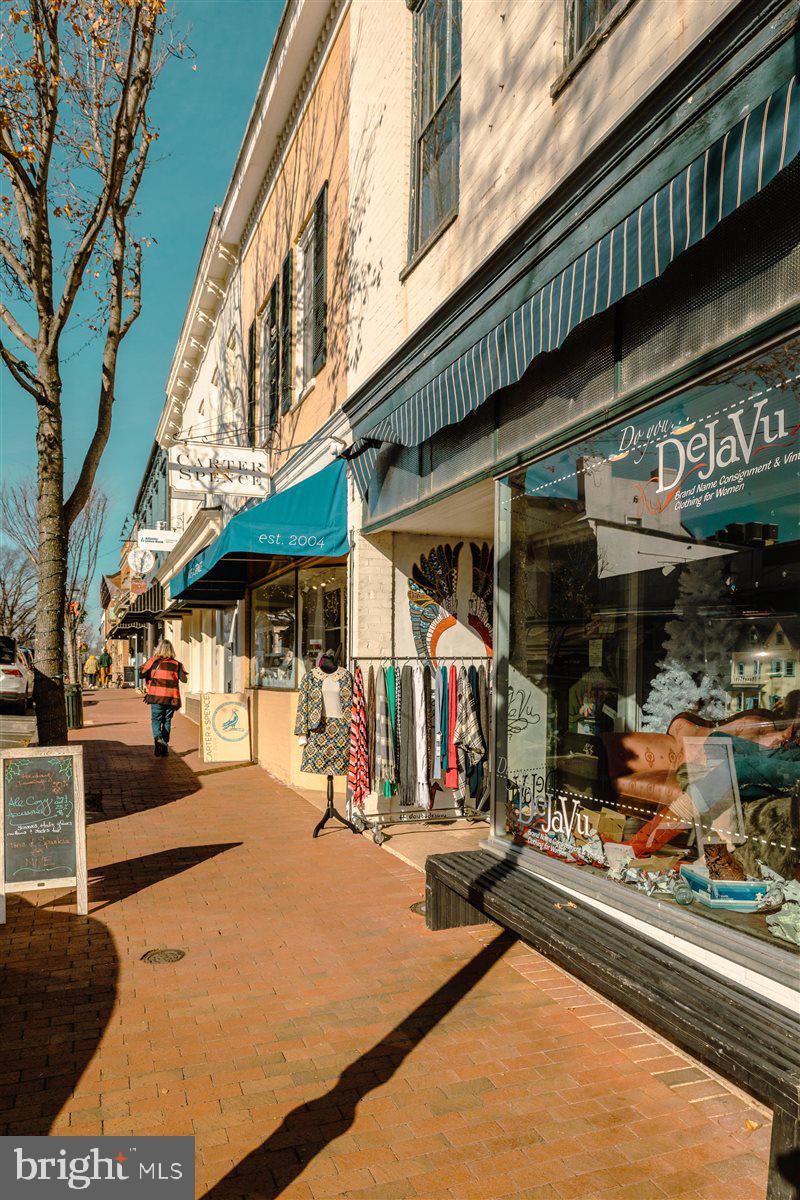 HIGHLANDS OF WARRENTON PHASE 2 - Residential