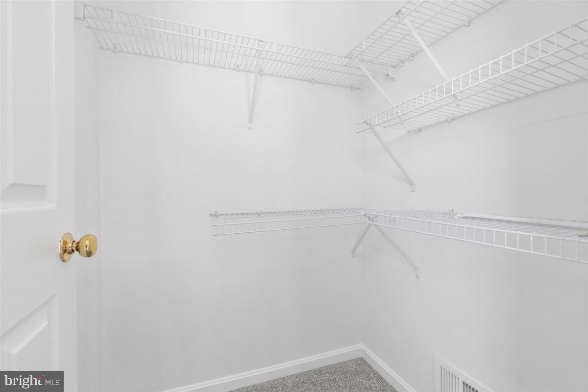 HIGHLANDS OF WARRENTON PHASE 2 - Residential