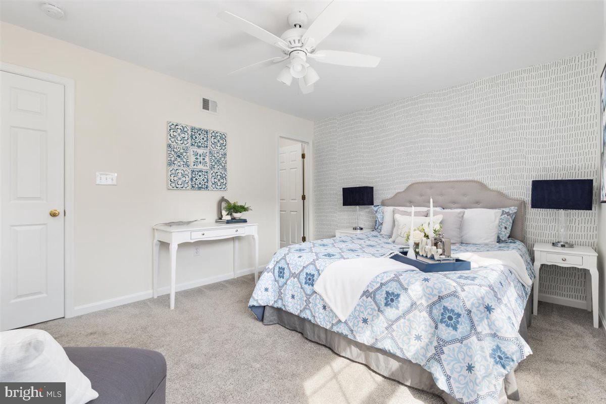 HIGHLANDS OF WARRENTON PHASE 2 - Residential