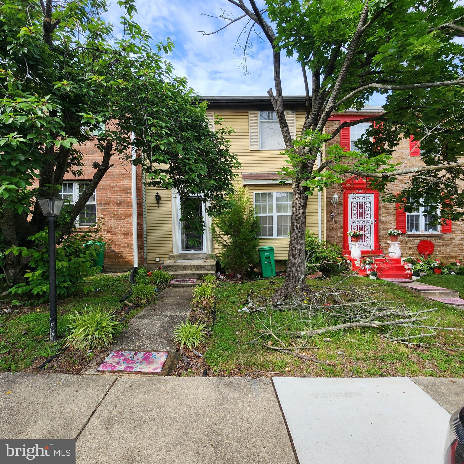 6013 N HIL MAR CIRCLE