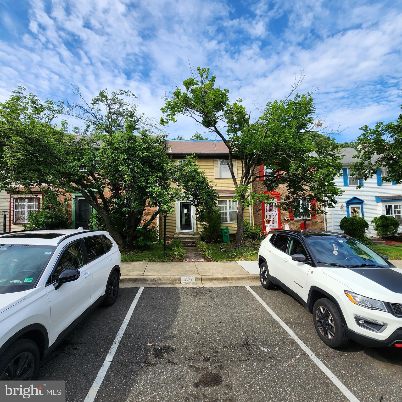 6013 N HIL MAR CIRCLE