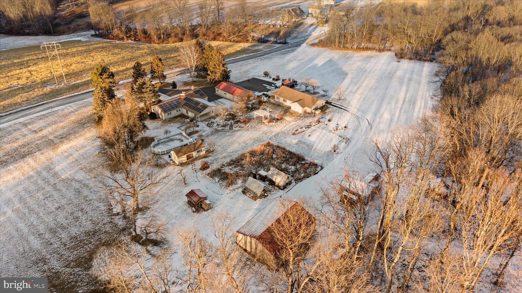 DILLSBURG - Residential