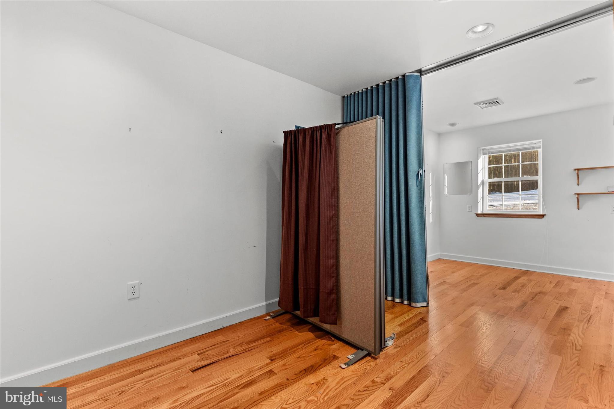 DILLSBURG - Residential