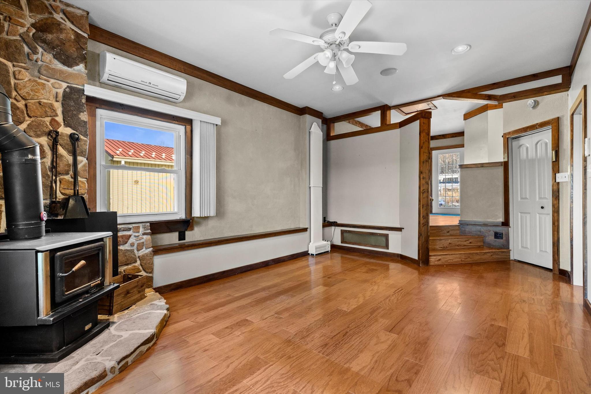 DILLSBURG - Residential