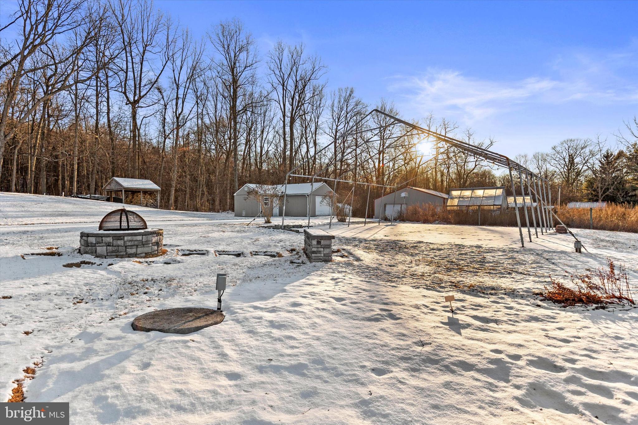 DILLSBURG - Residential