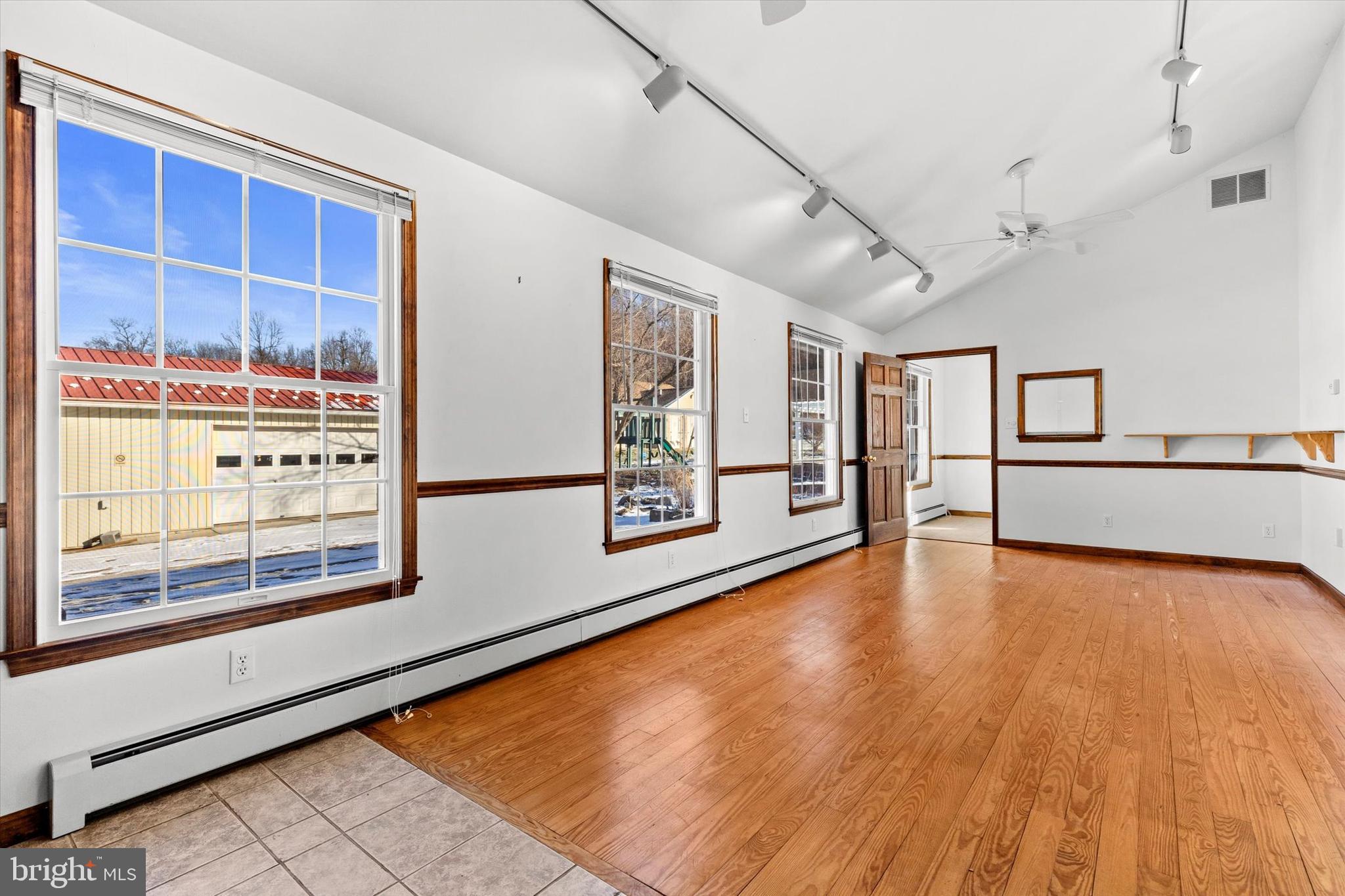 DILLSBURG - Residential