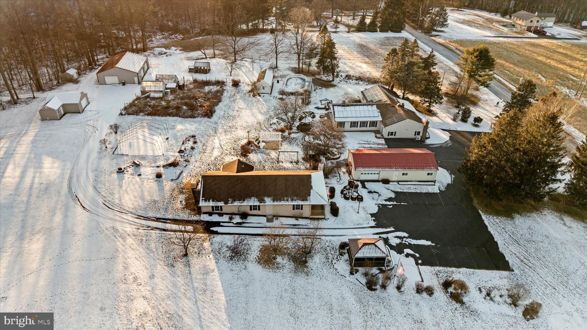 DILLSBURG - Residential