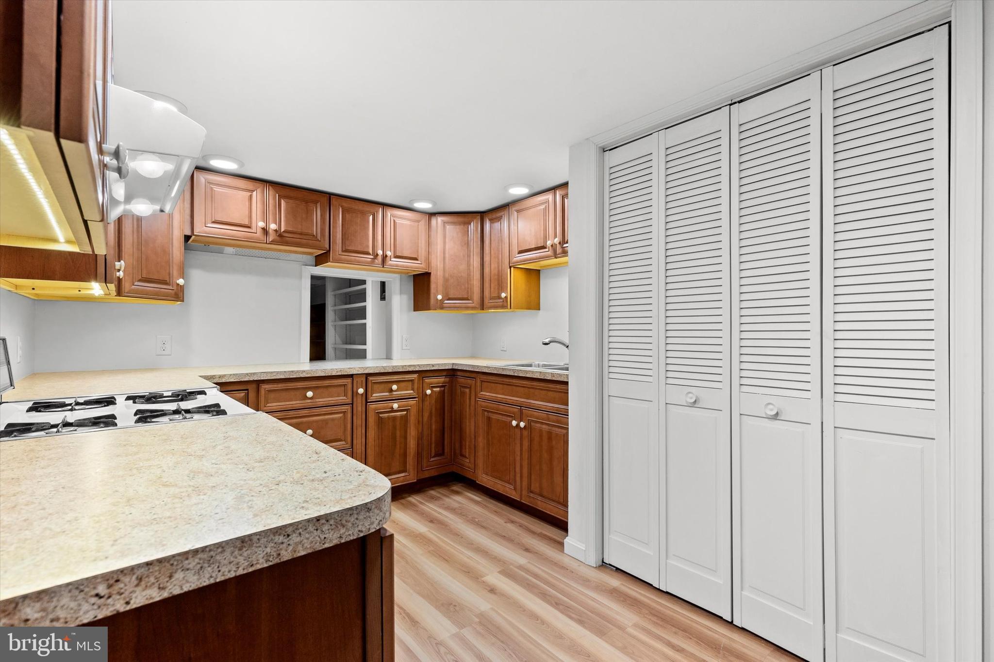 DILLSBURG - Residential