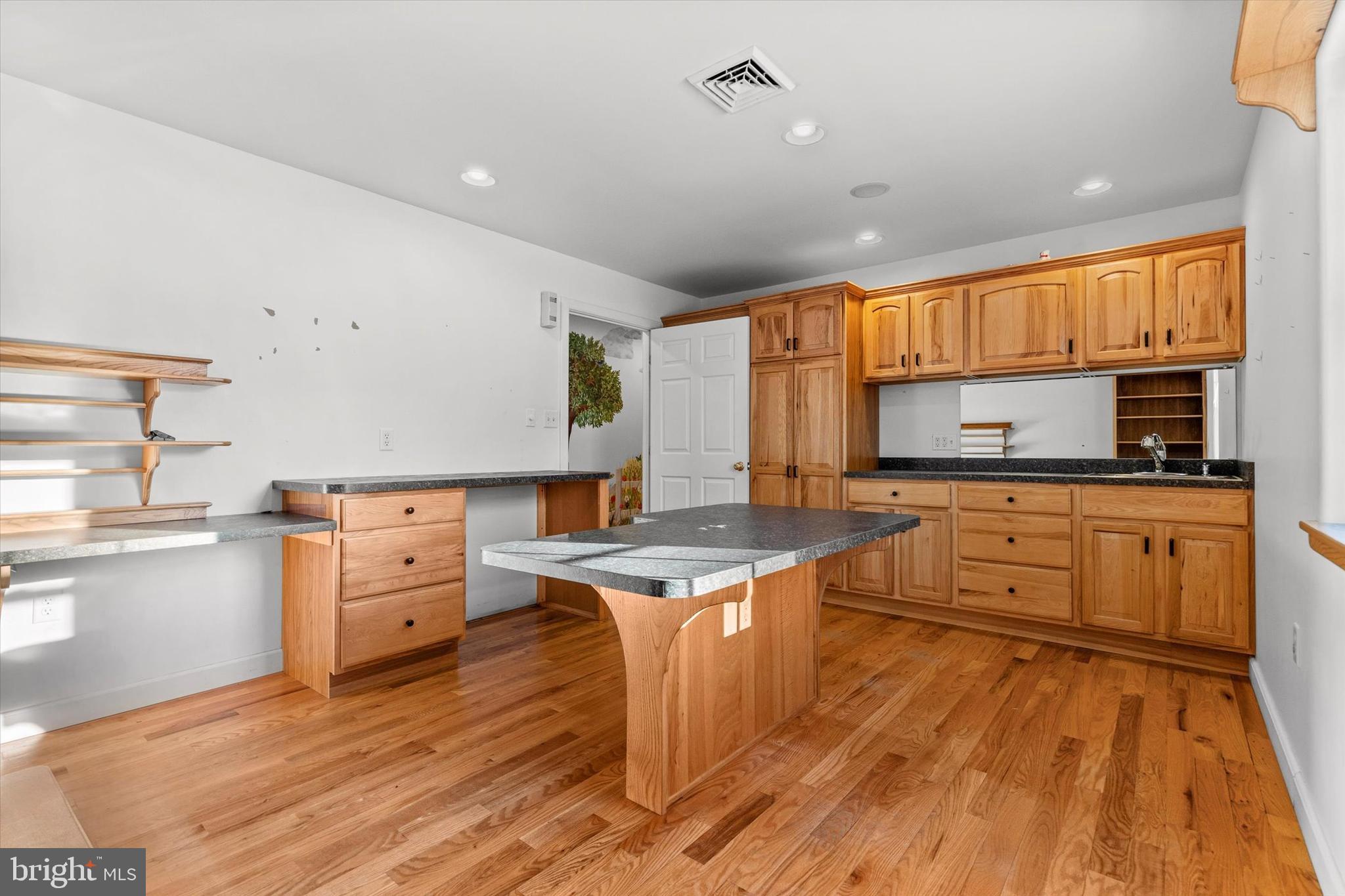 DILLSBURG - Residential