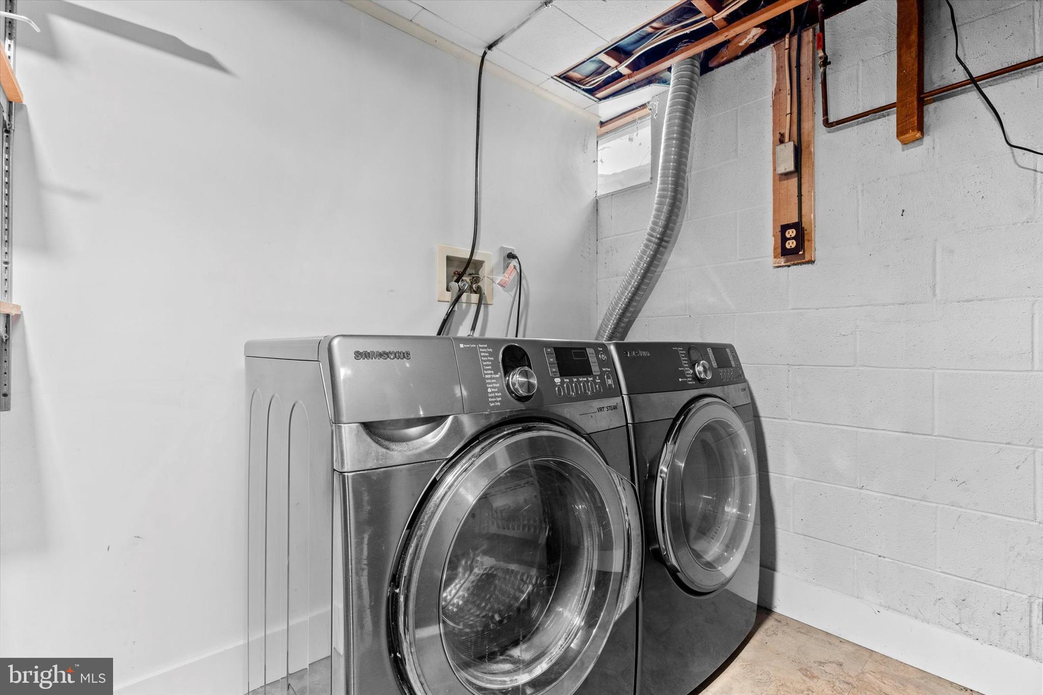 DILLSBURG - Residential