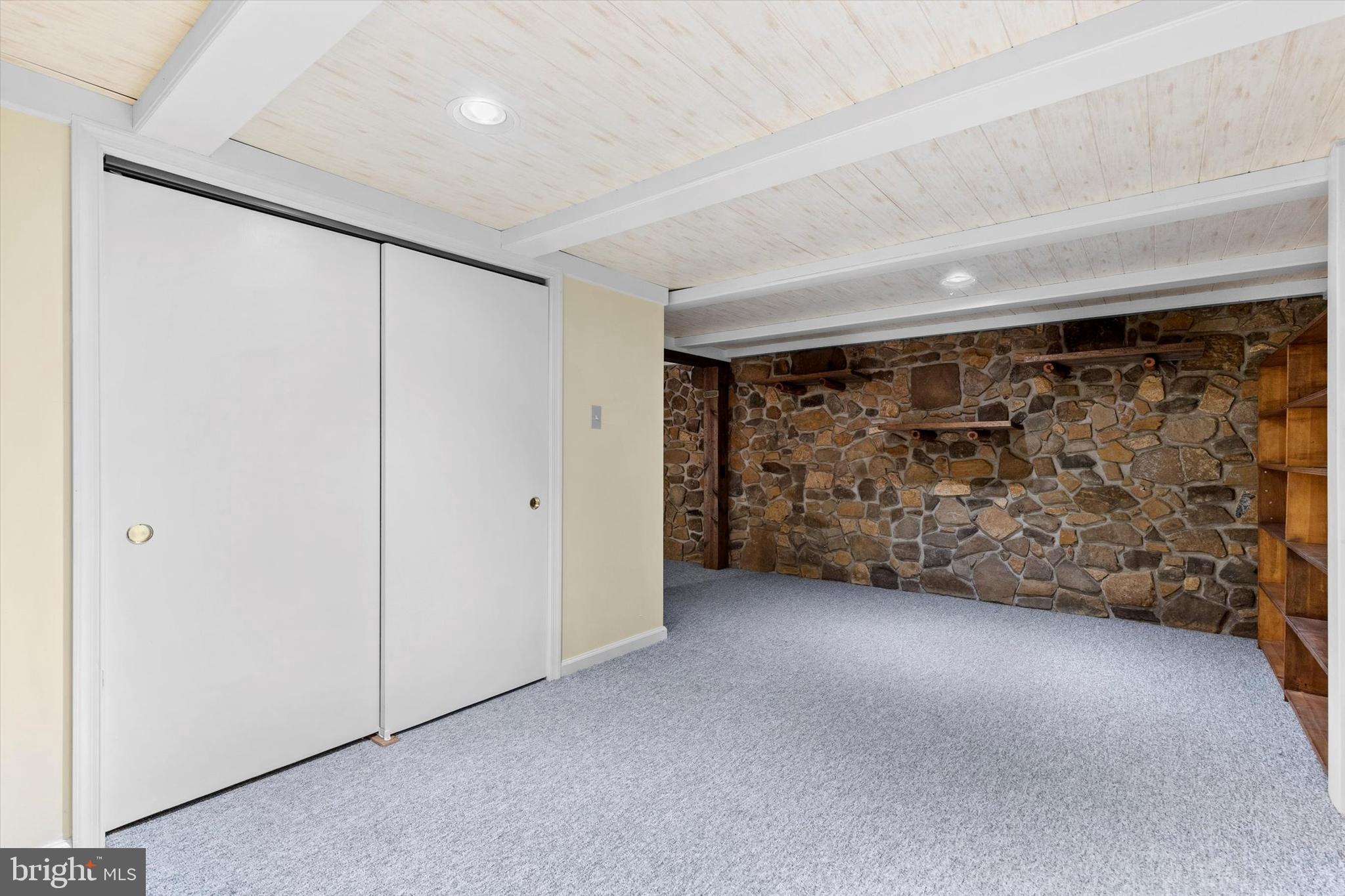 DILLSBURG - Residential