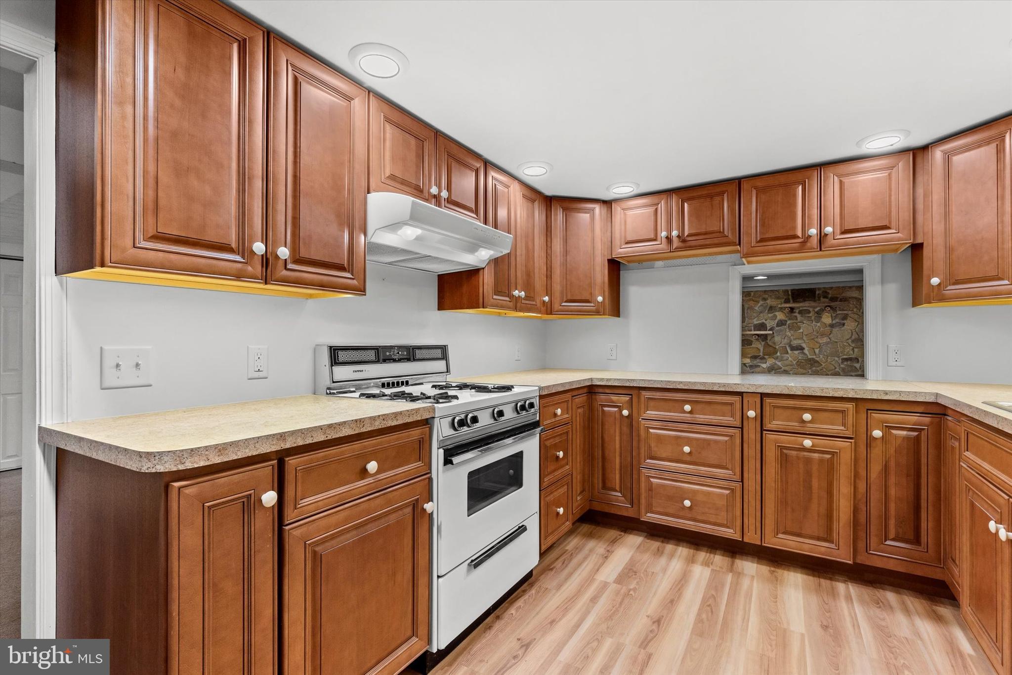 DILLSBURG - Residential