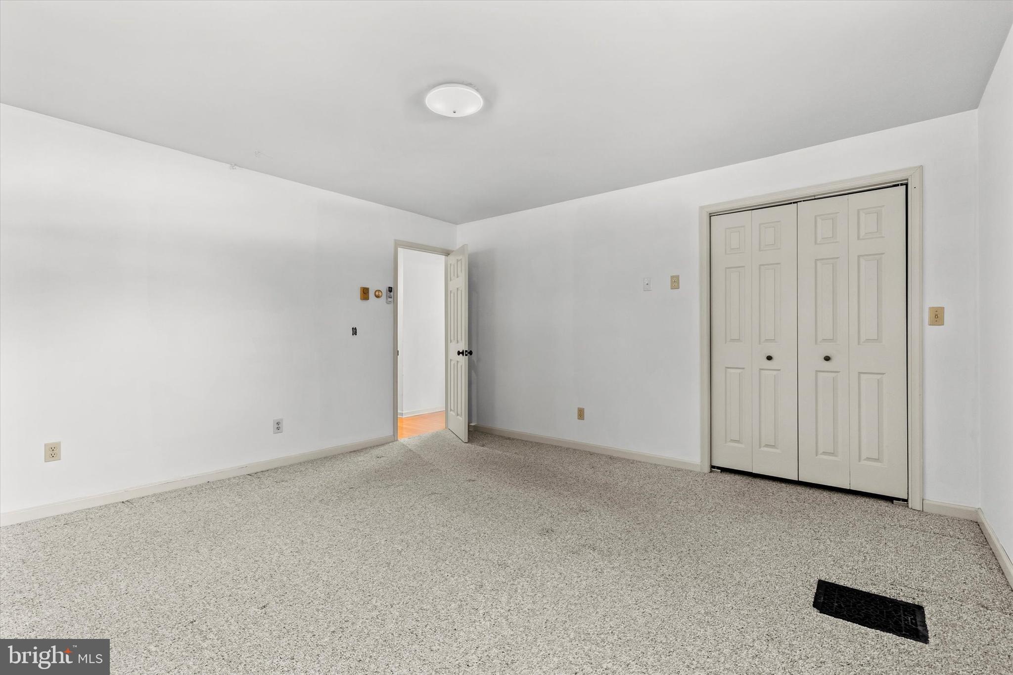 DILLSBURG - Residential