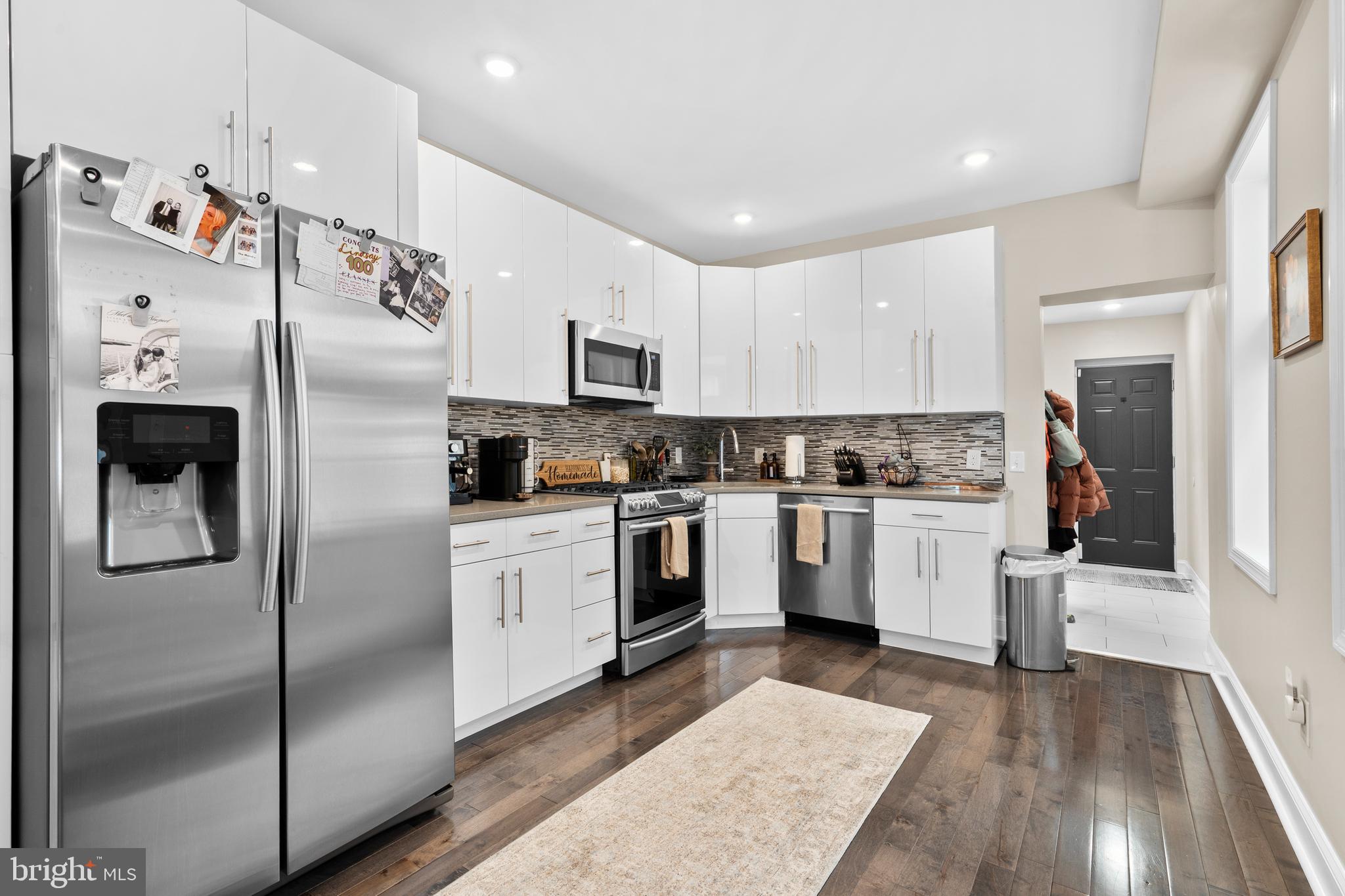 PORT RICHMOND - Residential