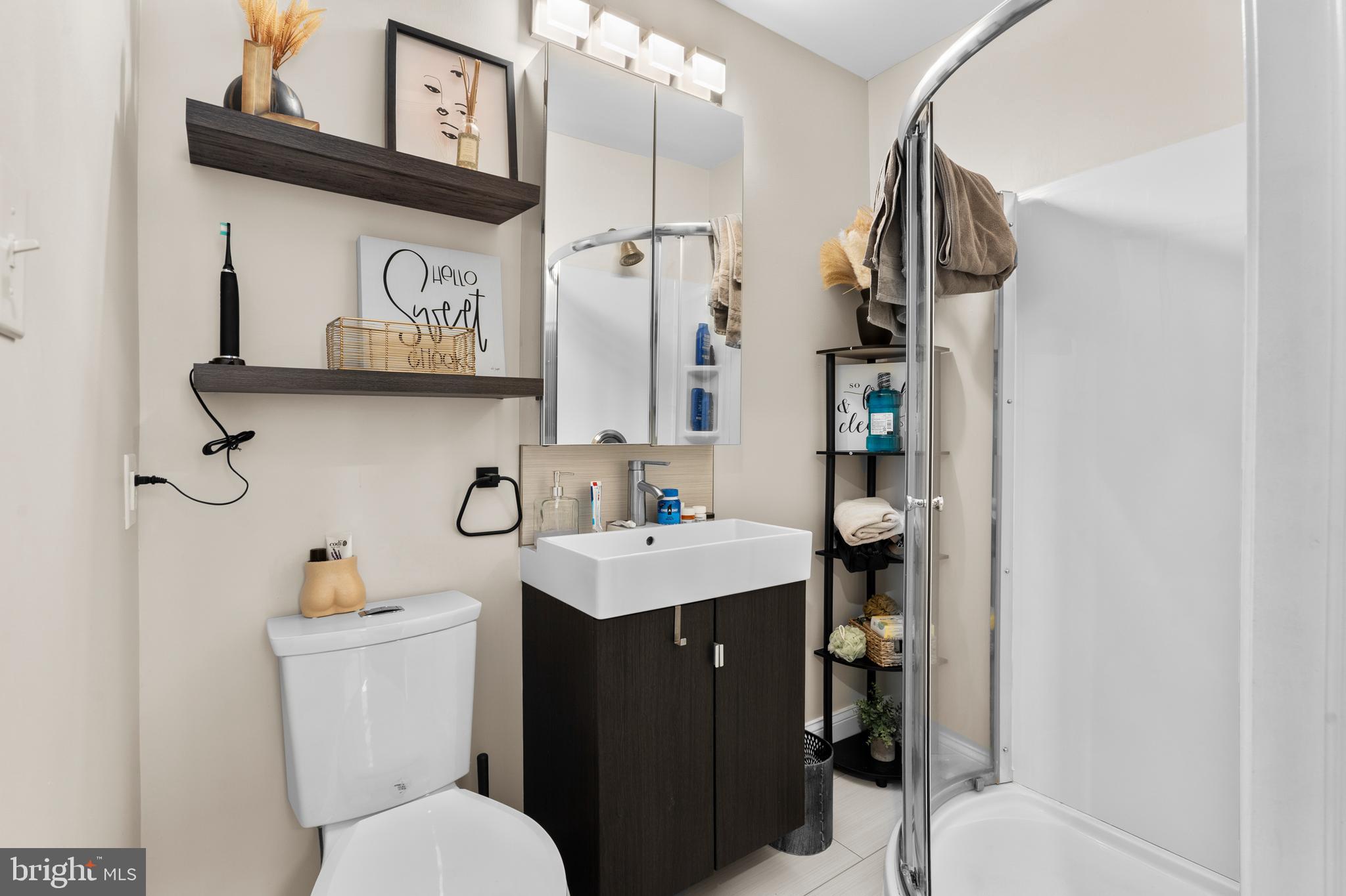 PORT RICHMOND - Residential