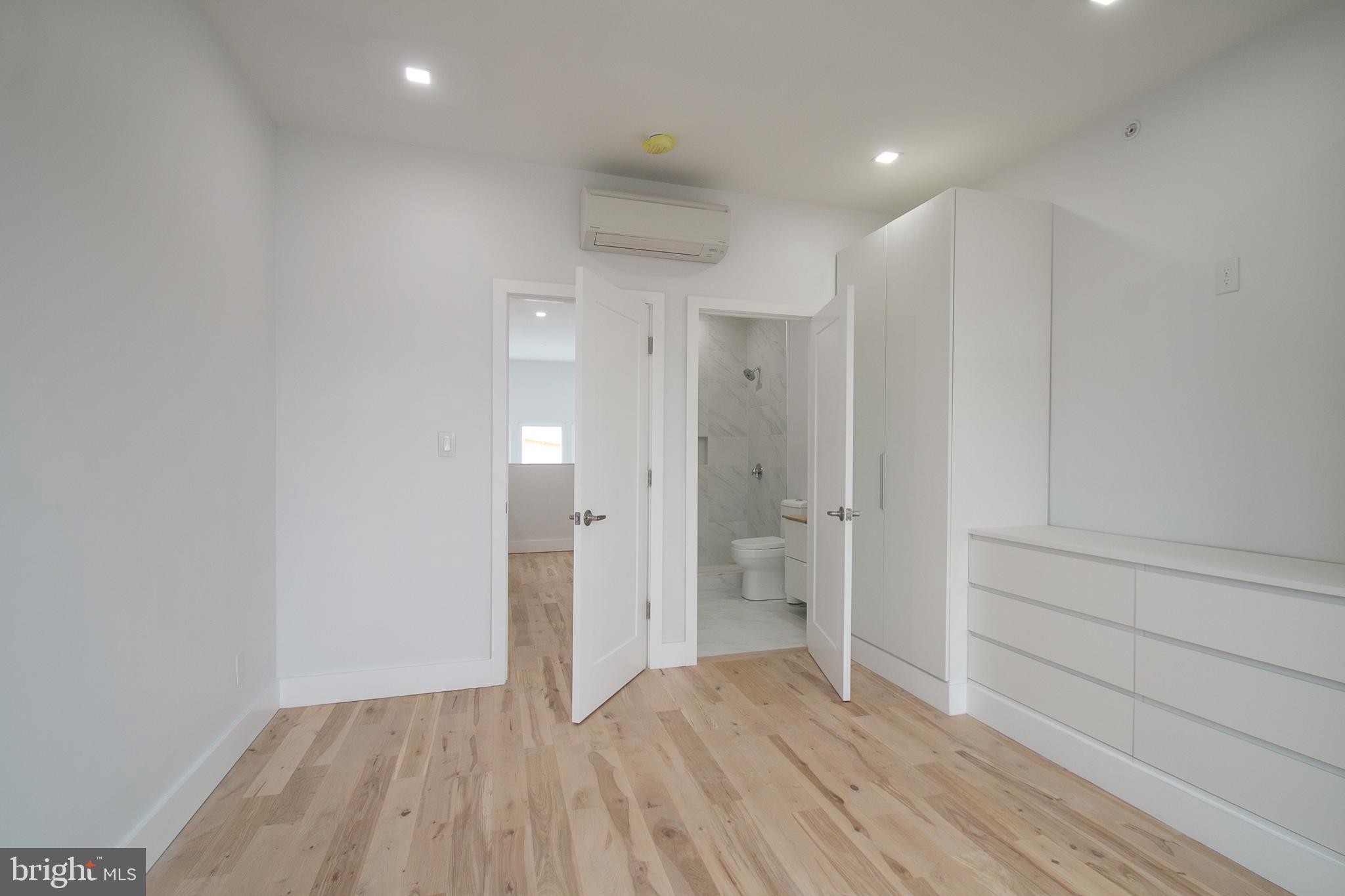 GRAYS FERRY - Residential Lease