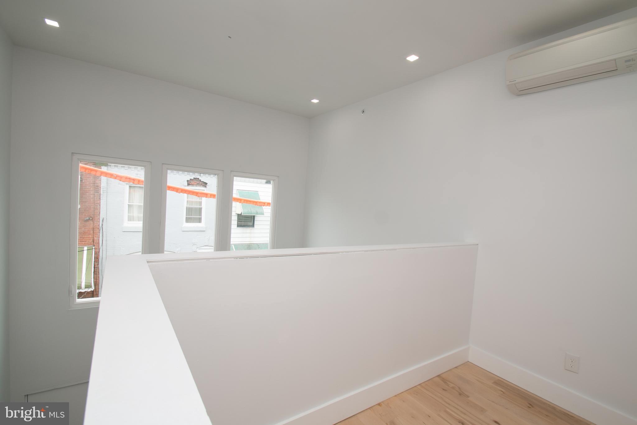 GRAYS FERRY - Residential Lease