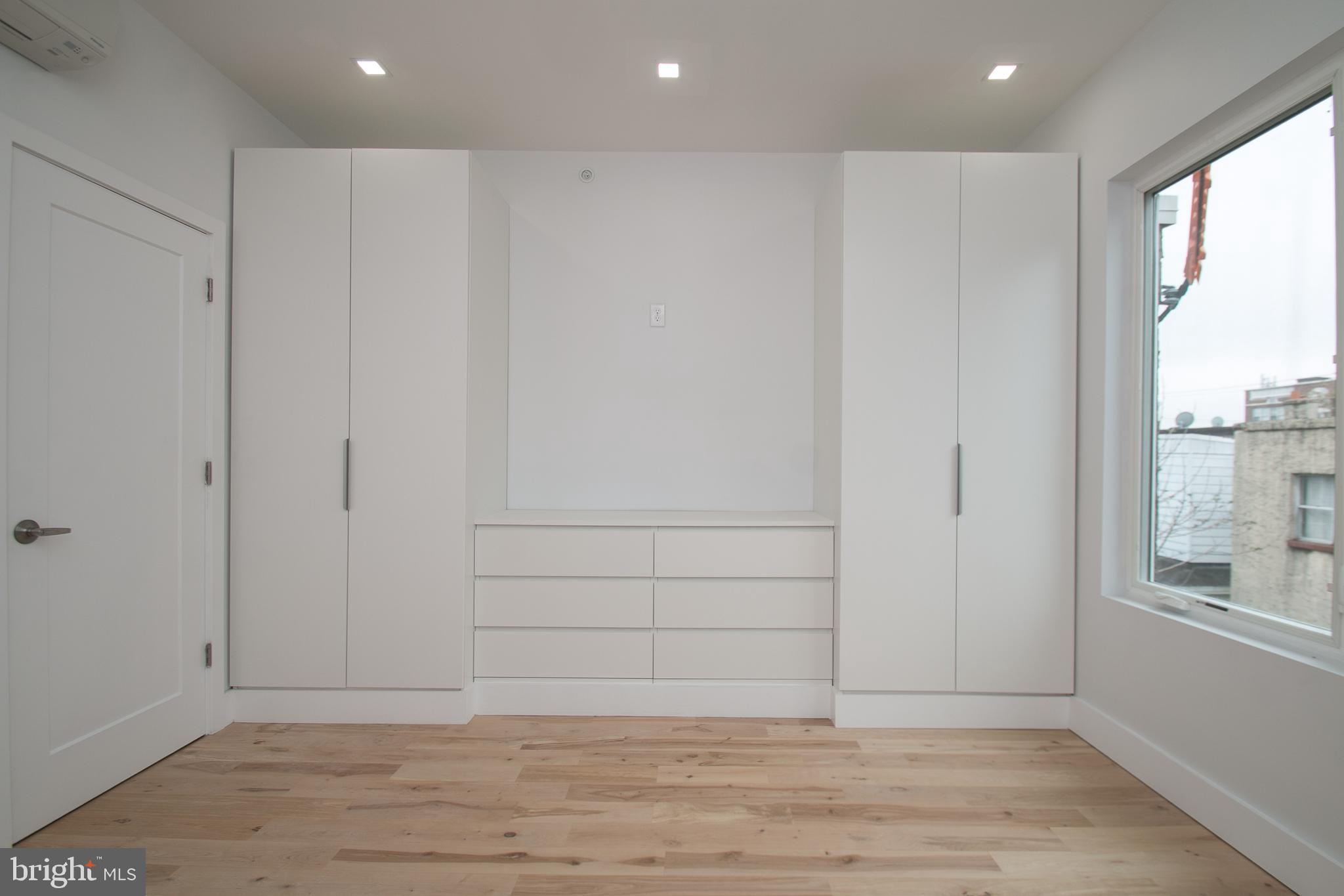 GRAYS FERRY - Residential Lease