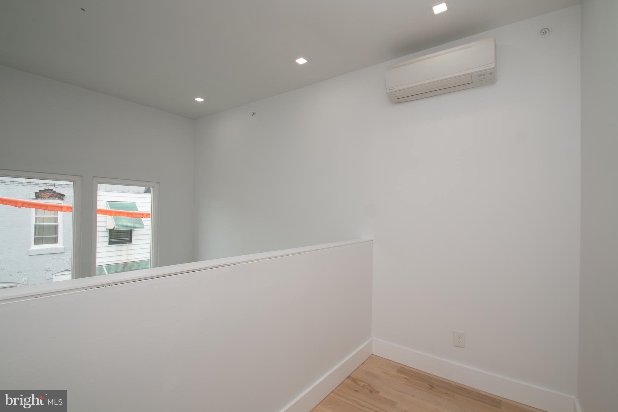 GRAYS FERRY - Residential Lease