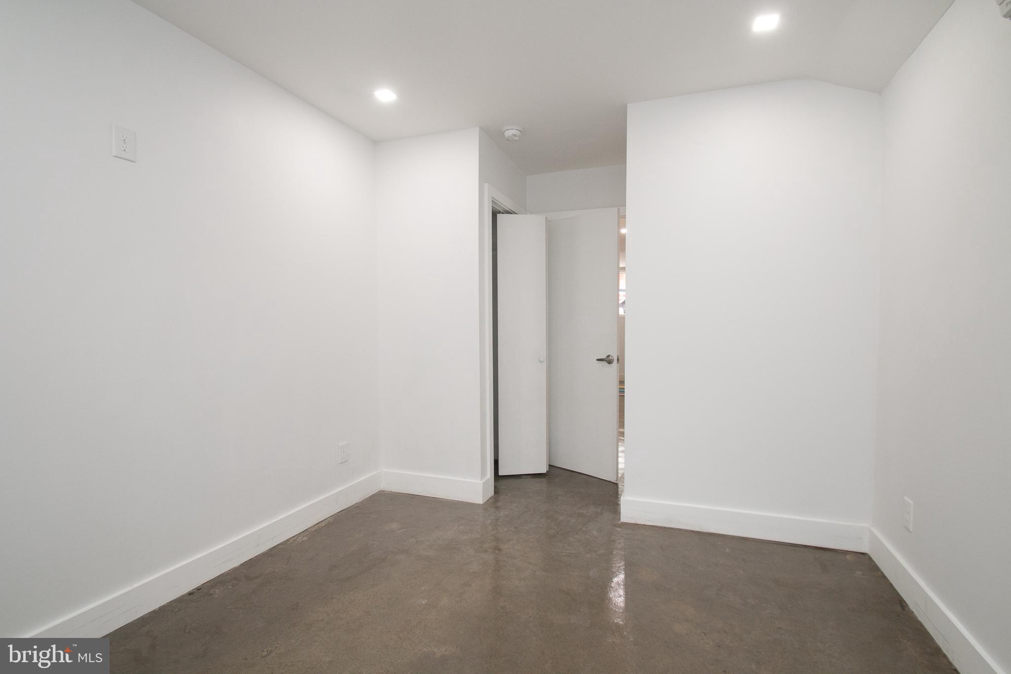 GRAYS FERRY - Residential Lease