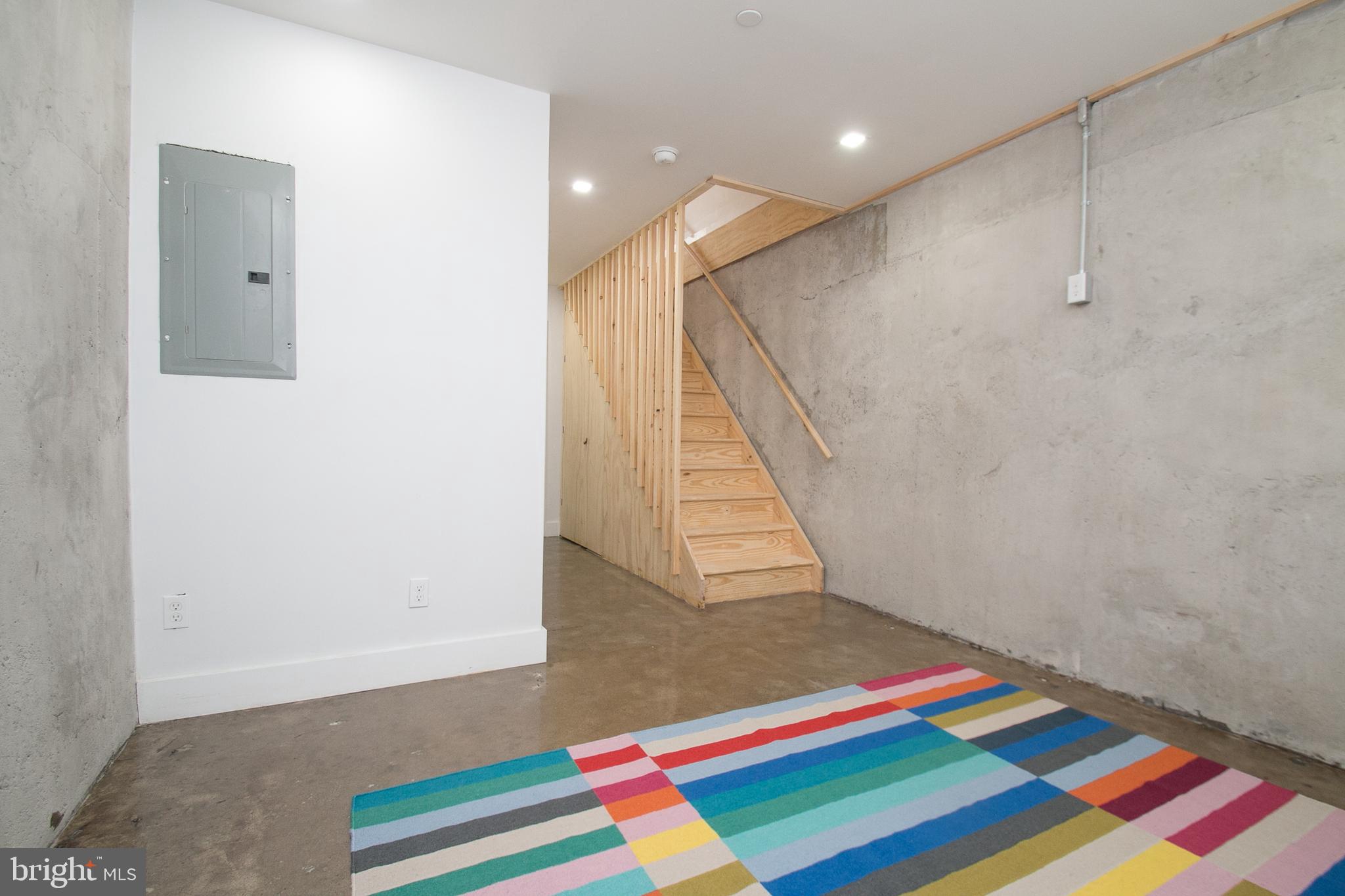 GRAYS FERRY - Residential Lease