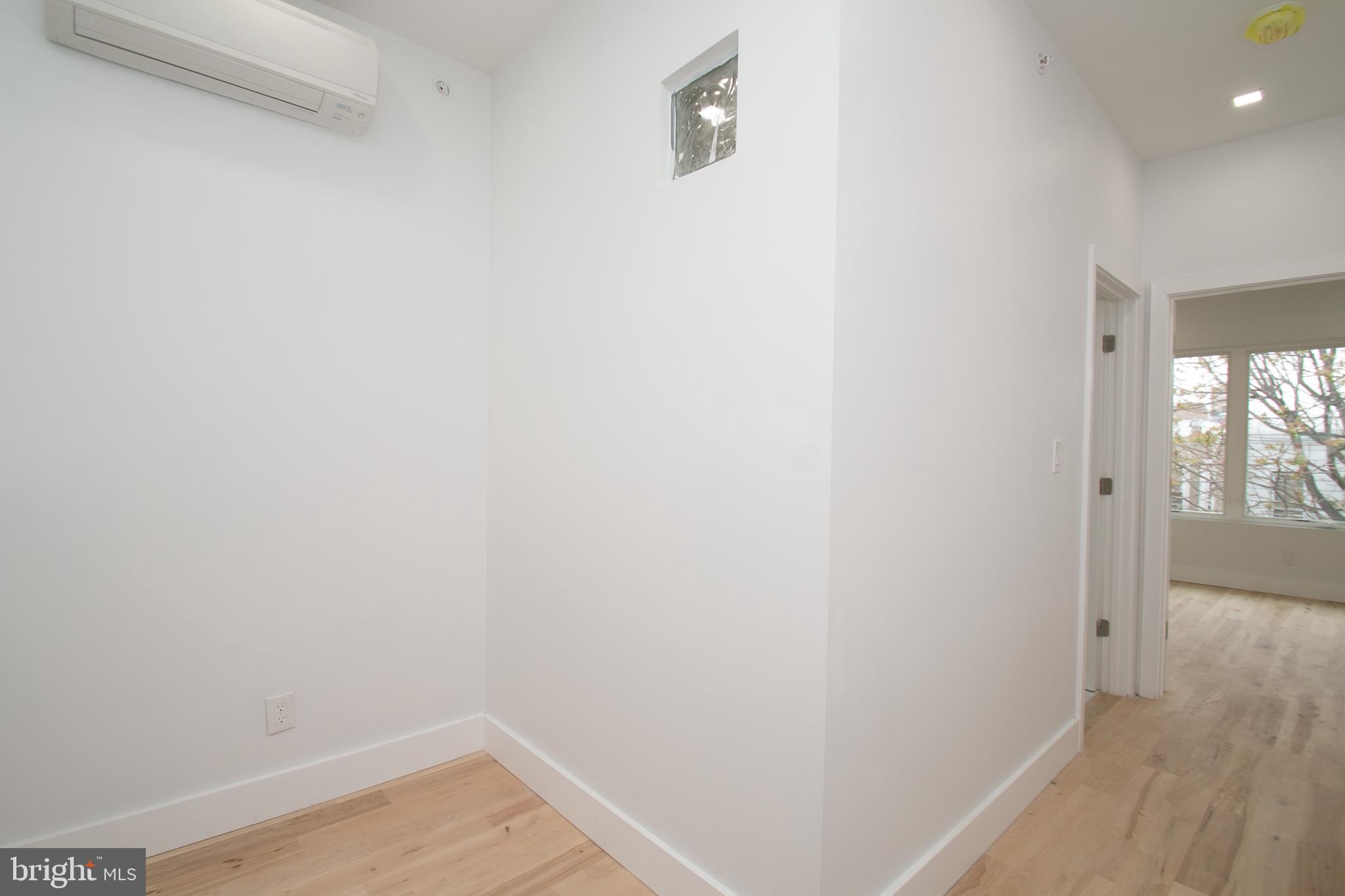 GRAYS FERRY - Residential Lease